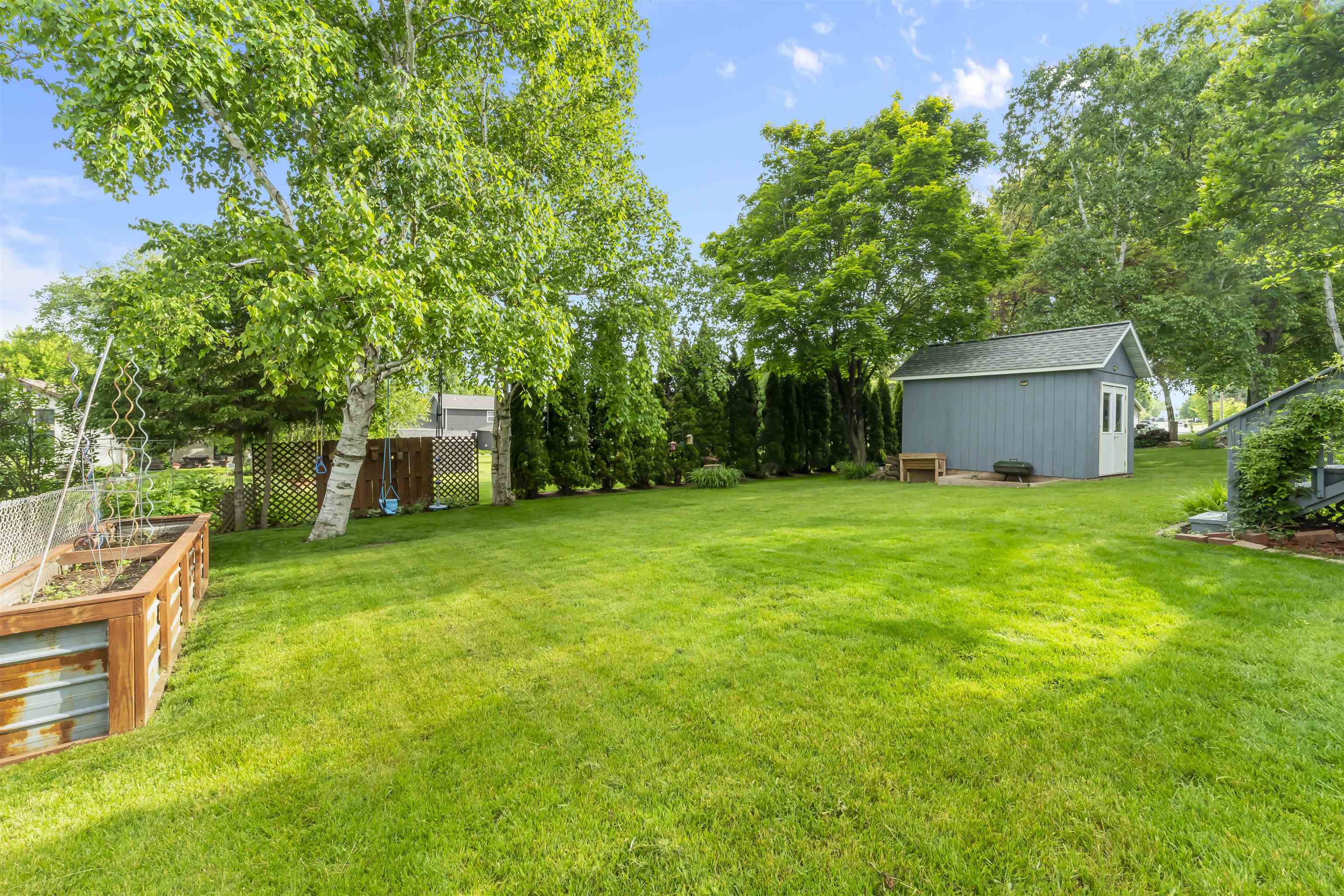 812 Clover Lane