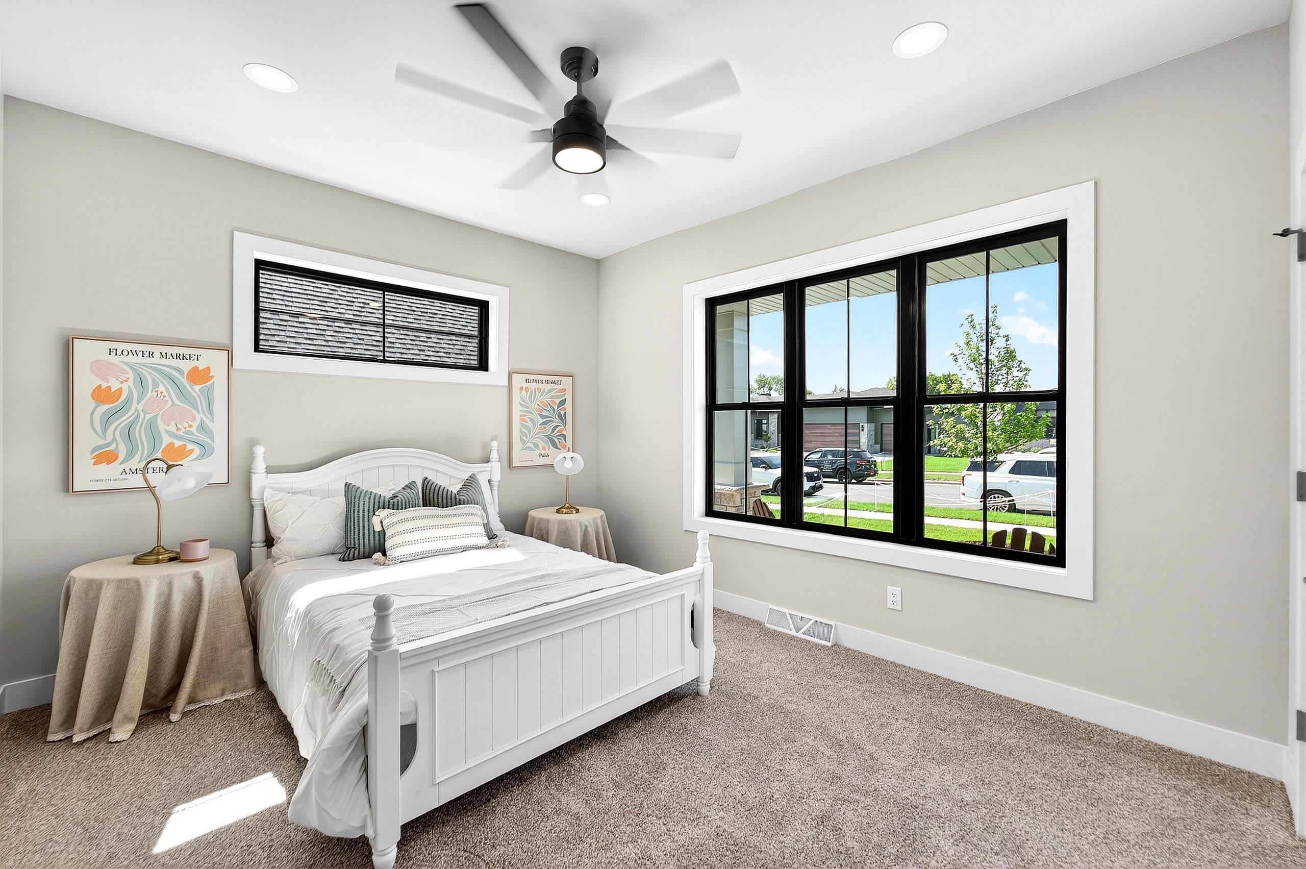 L140 Moll Drive