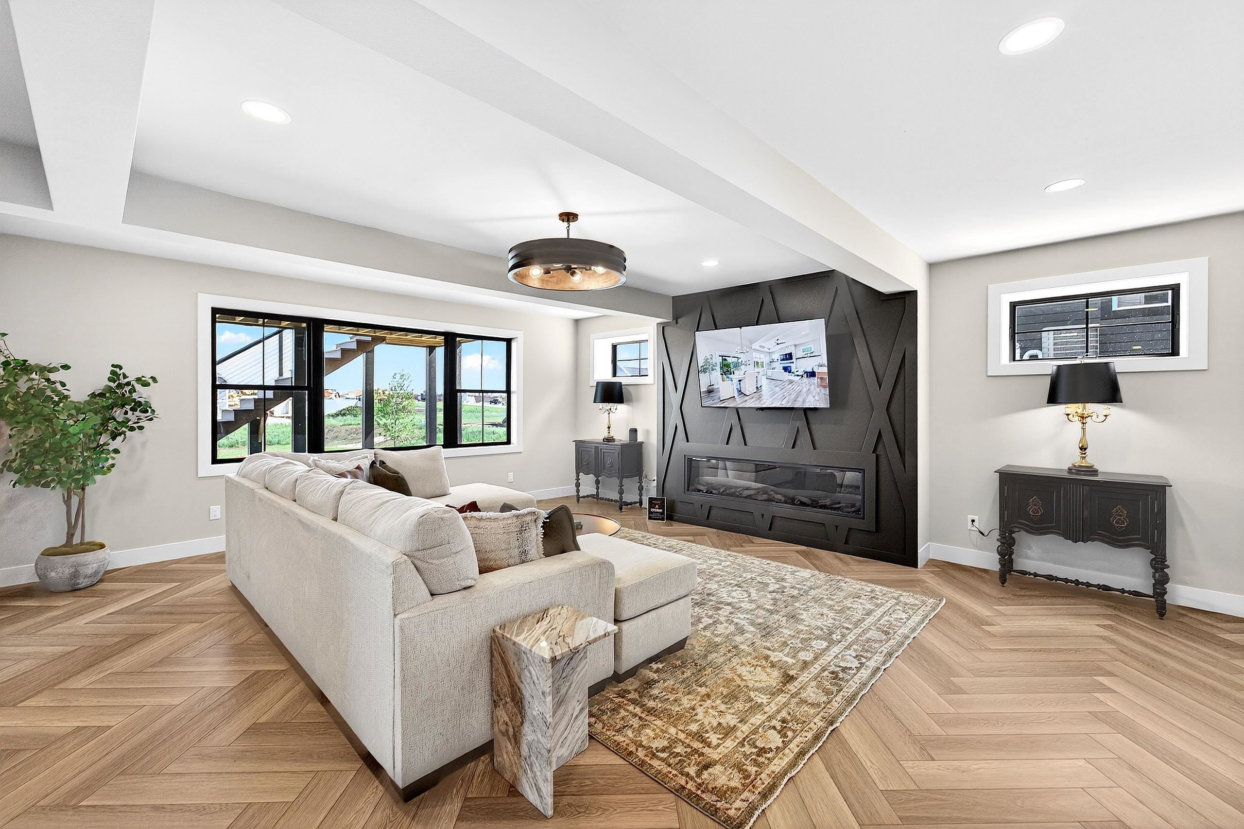 L140 Moll Drive