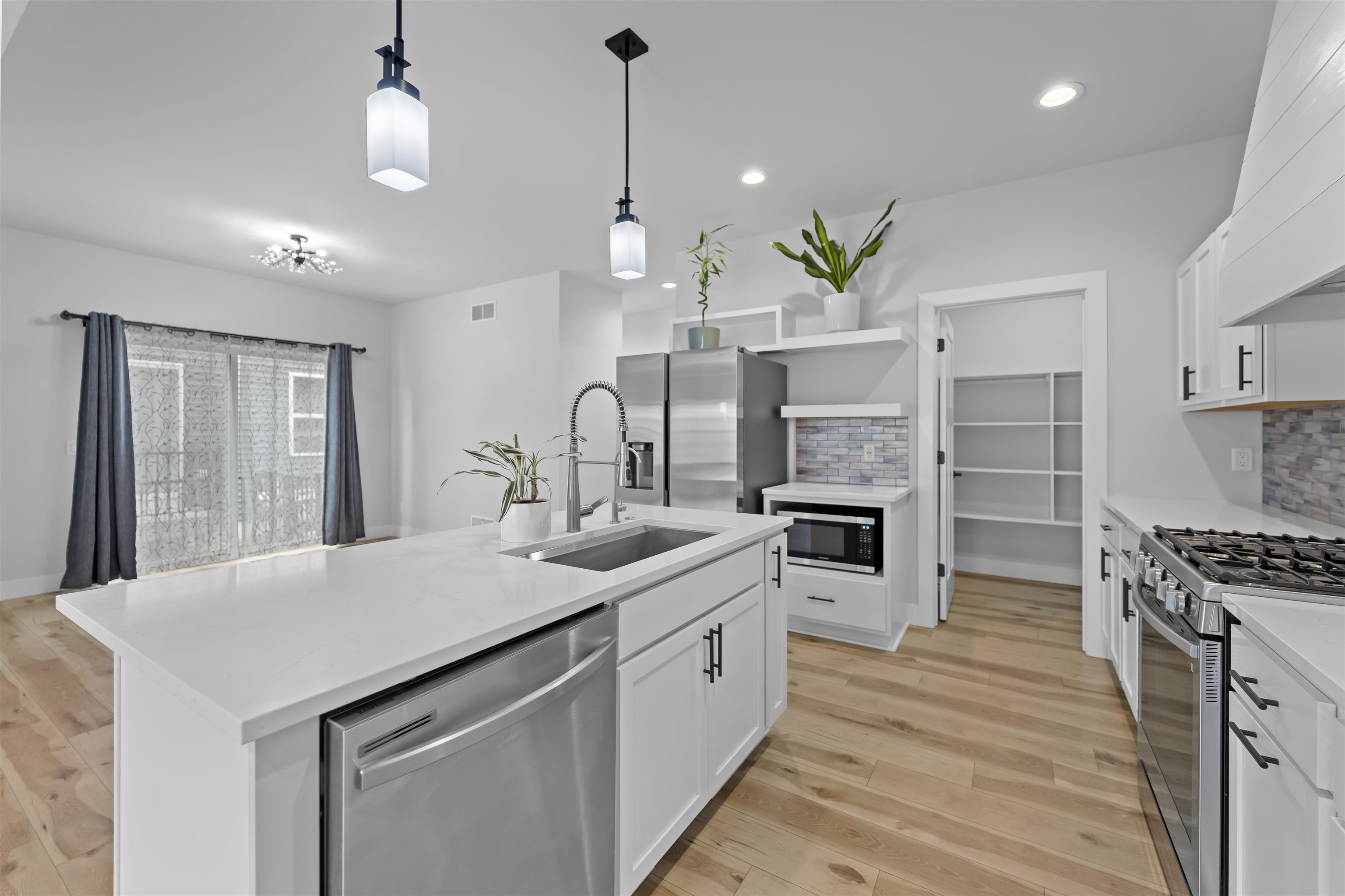 2802 Frisee Drive