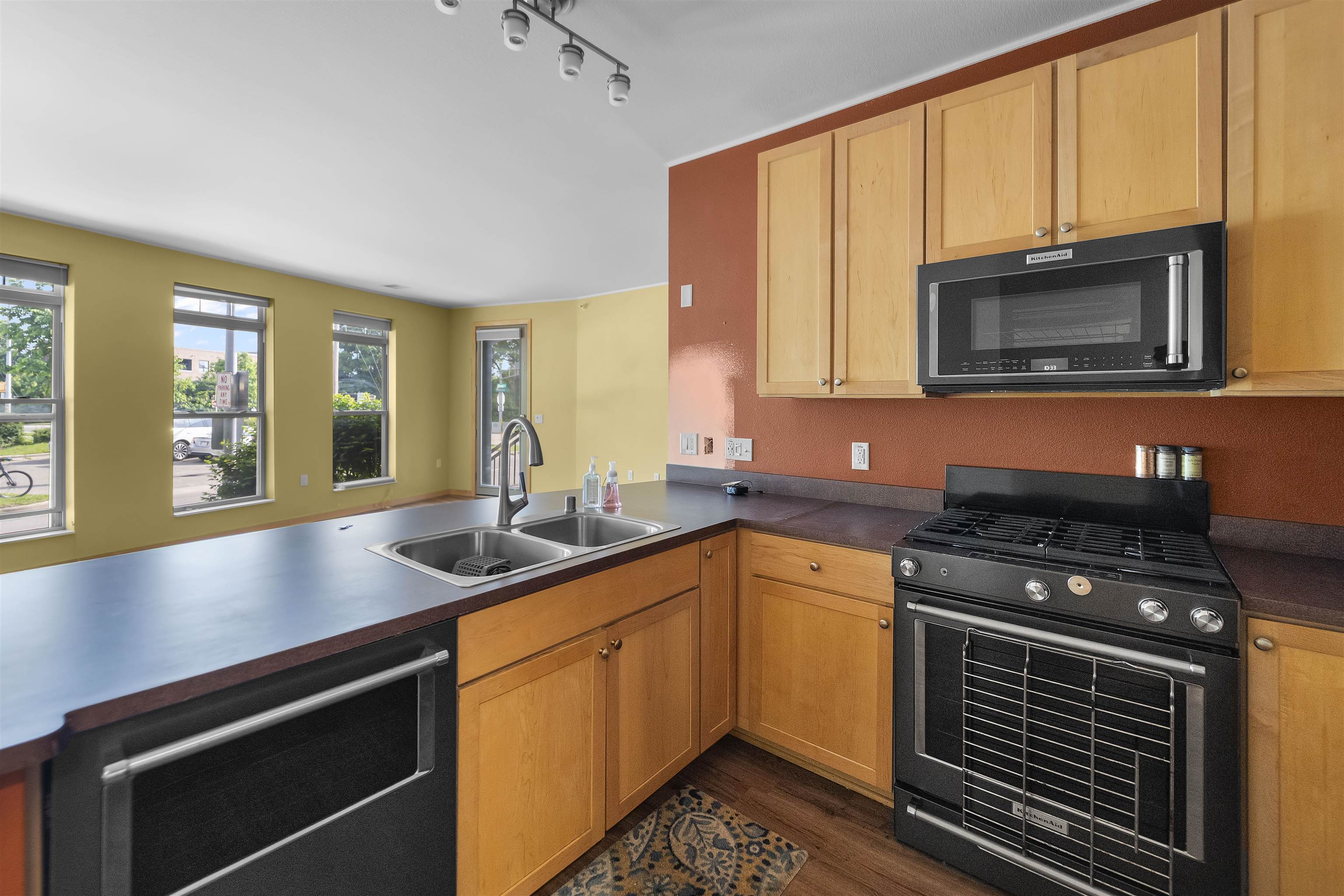 280 Division Street 102