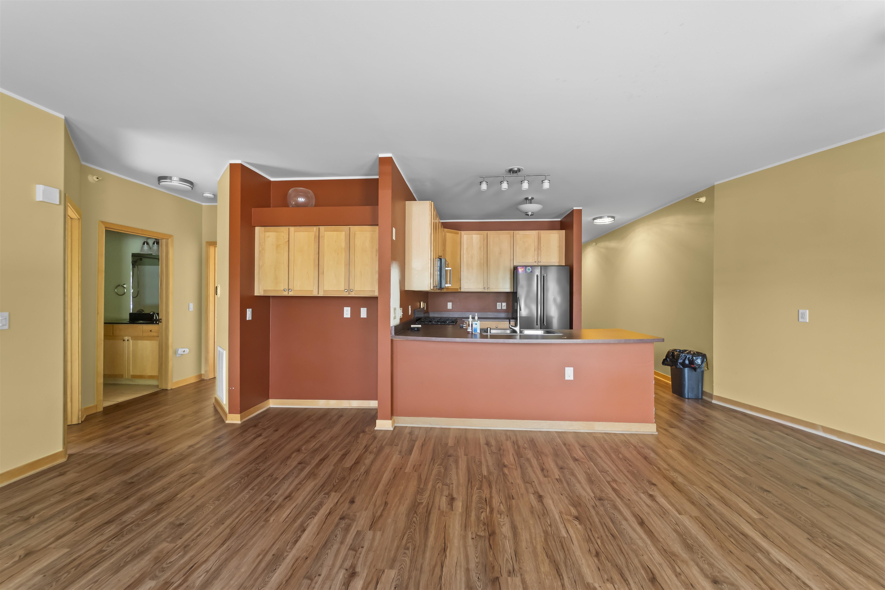 280 Division Street 102
