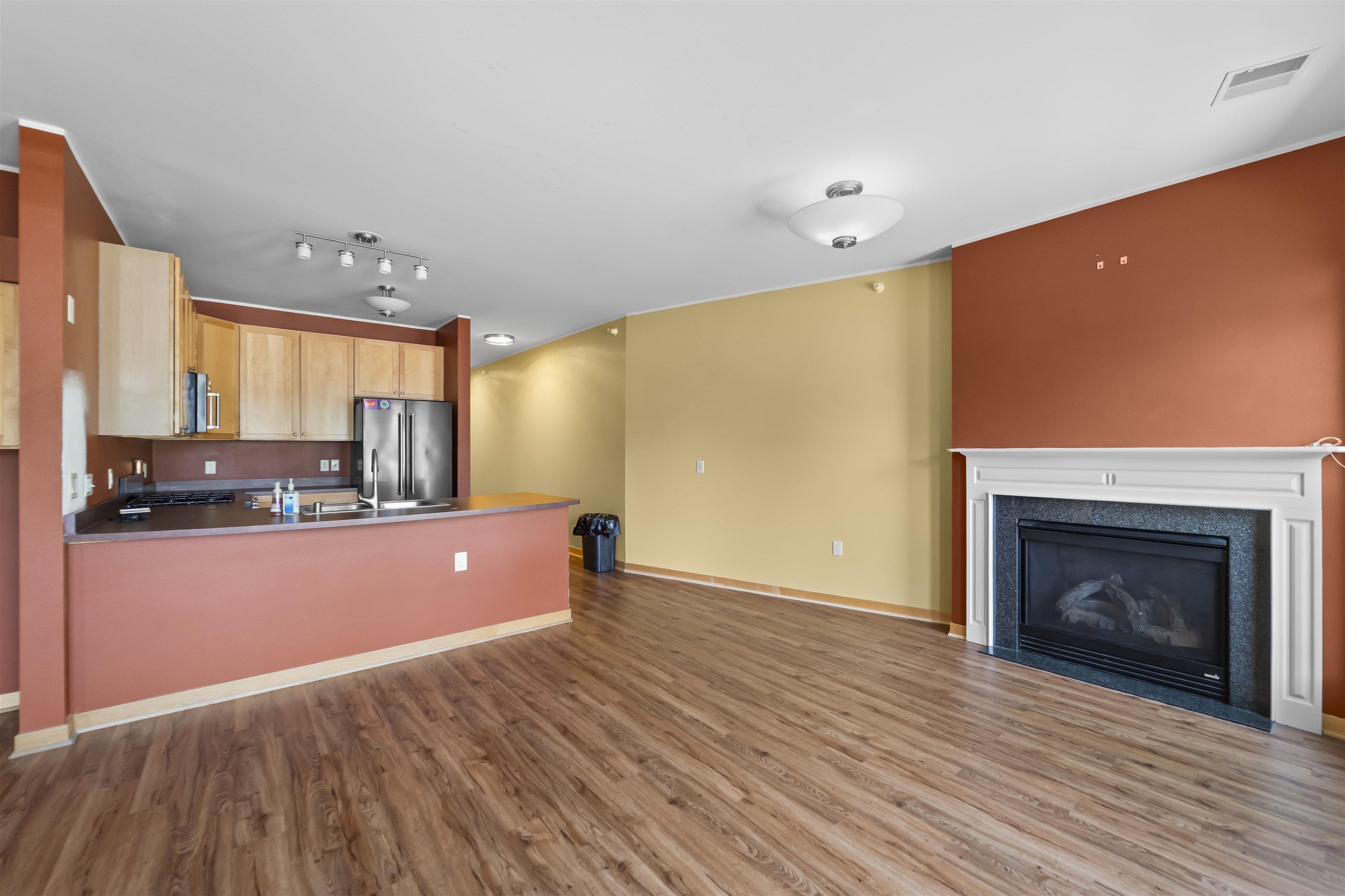 280 Division Street 102