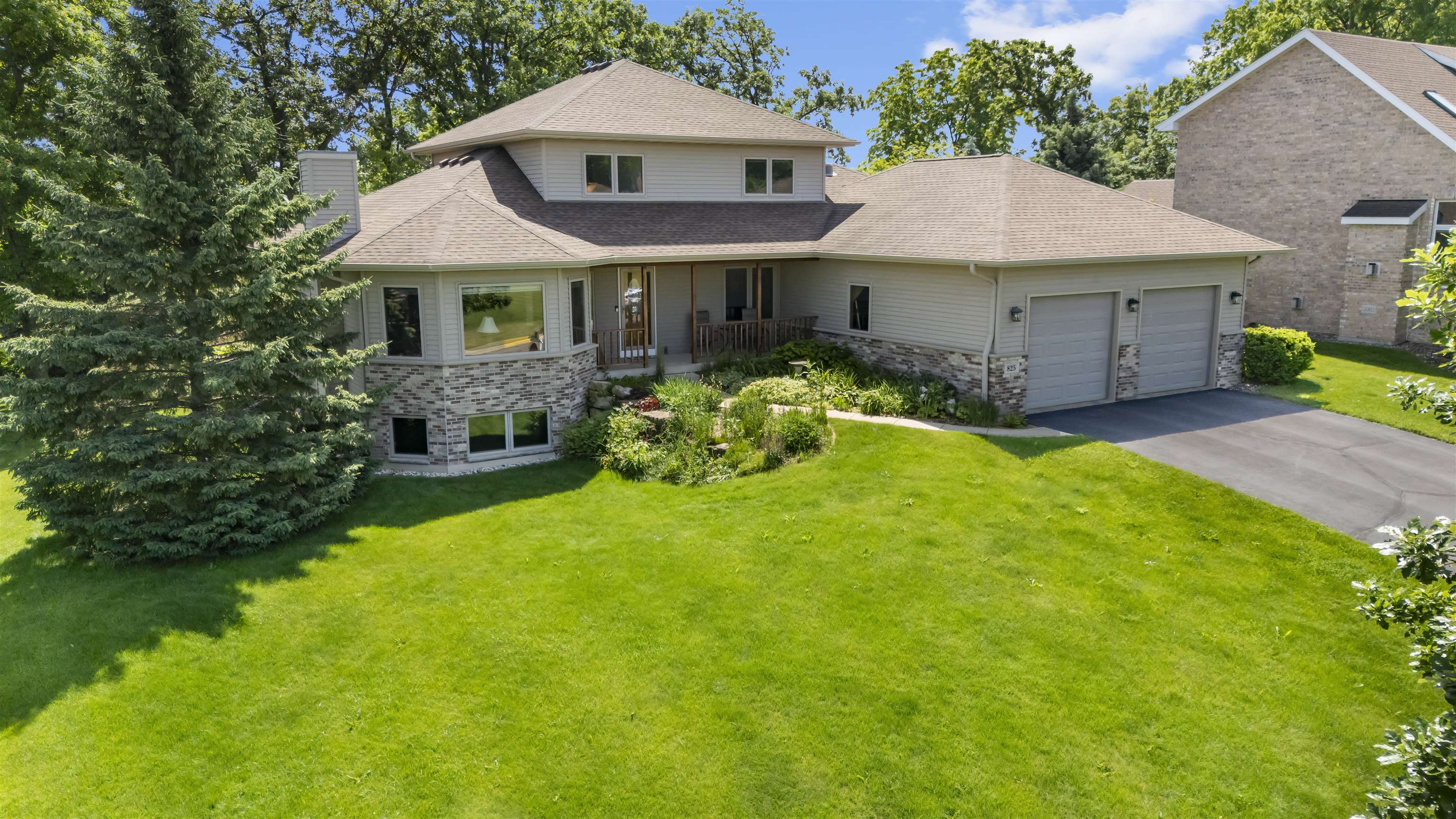 825 Nordic View