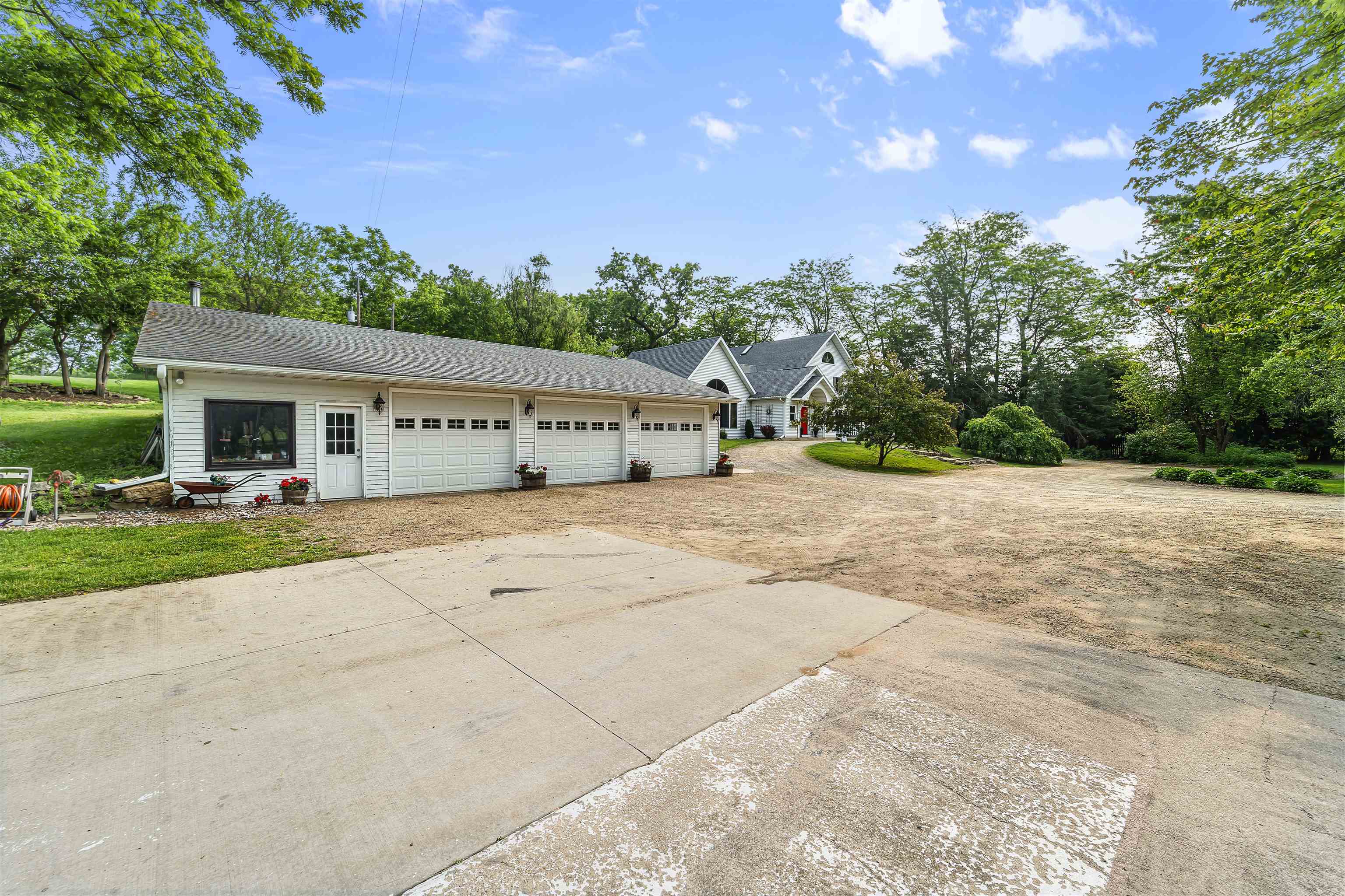 18361 Old County Road P