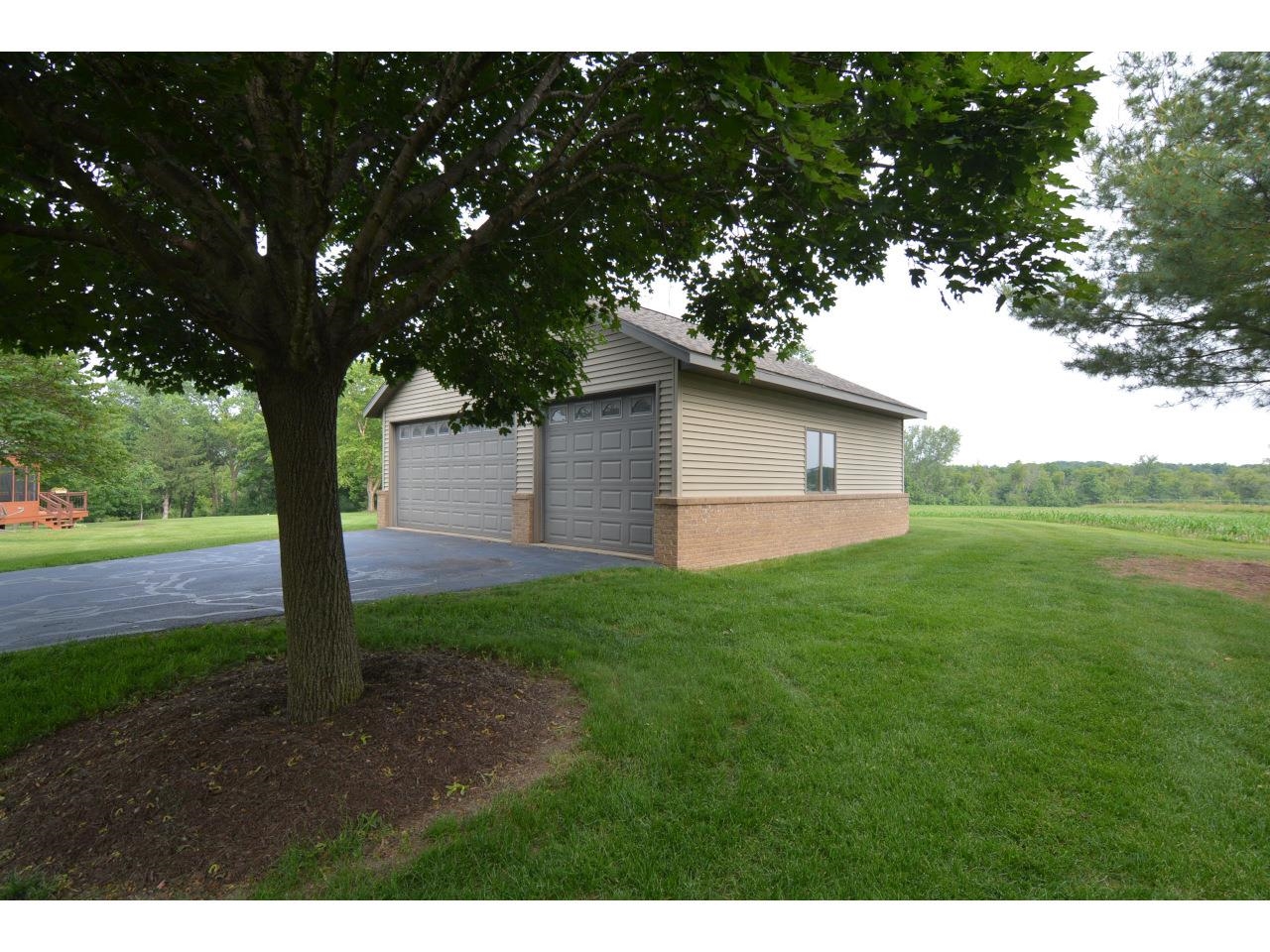 6200 County Road TT