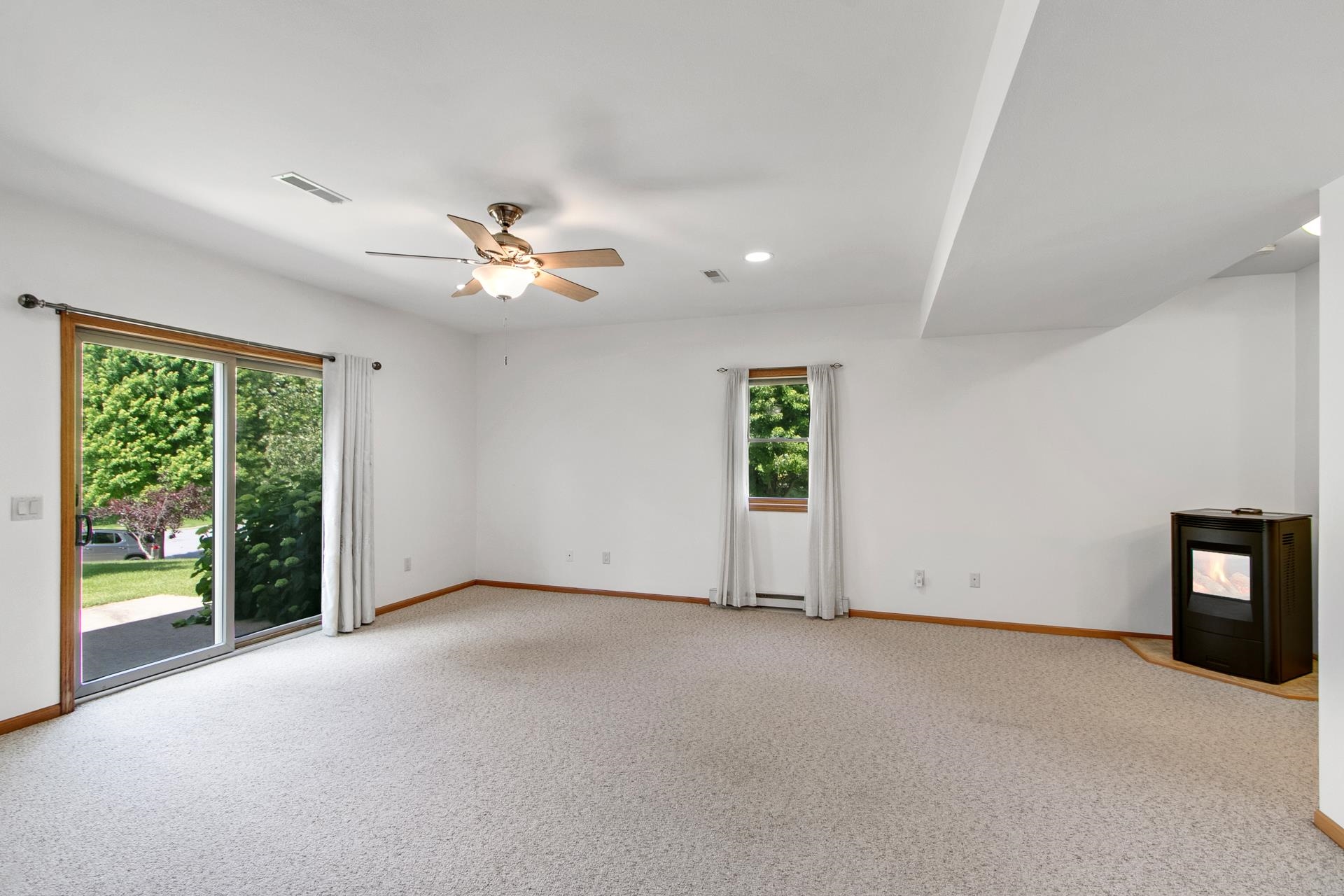 1601 Raspberry Lane