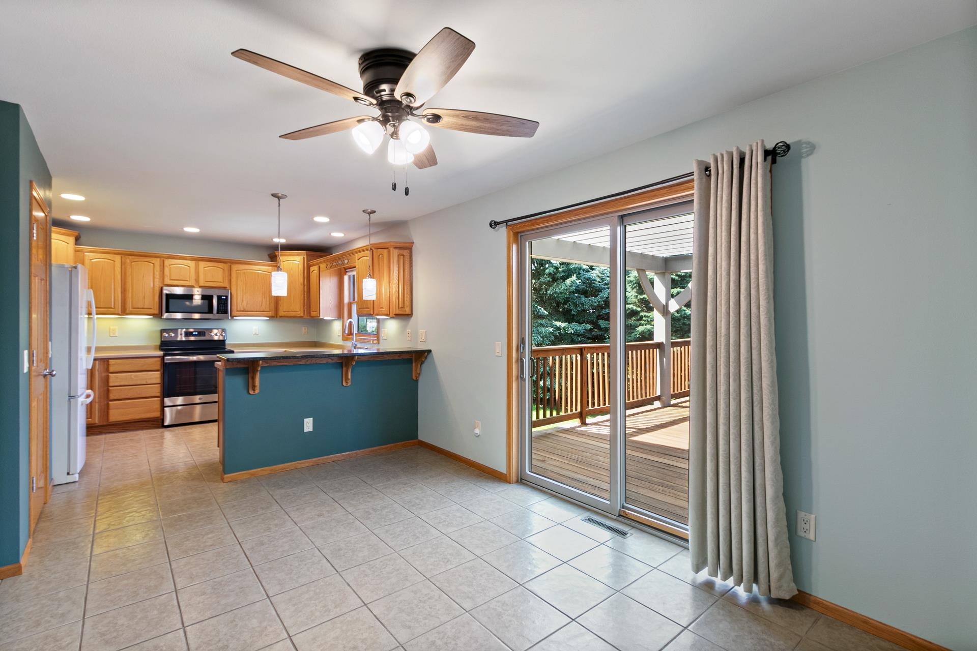 1601 Raspberry Lane