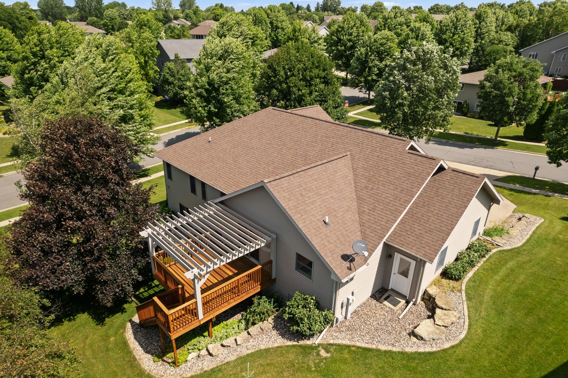 1601 Raspberry Lane