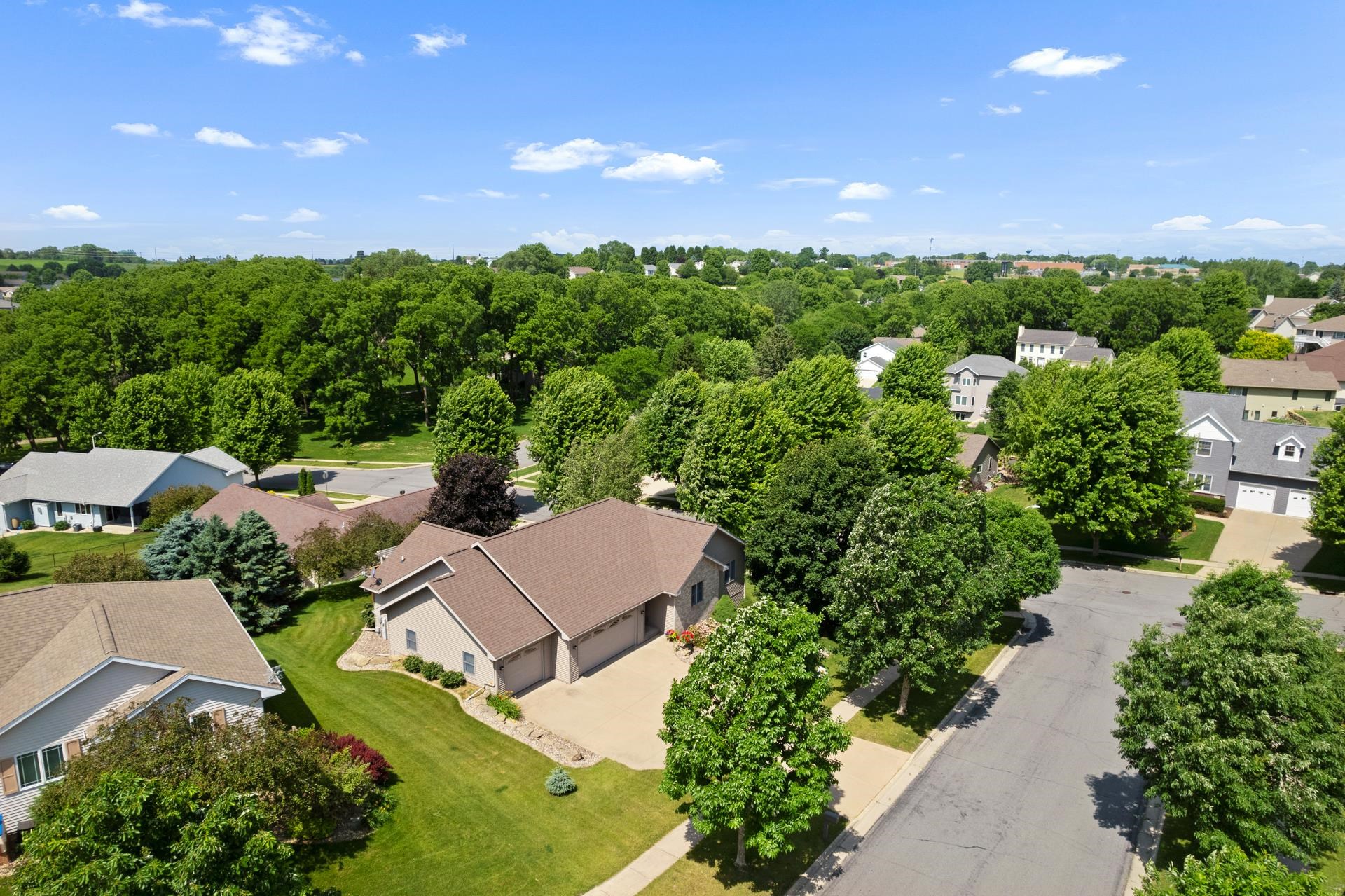 1601 Raspberry Lane