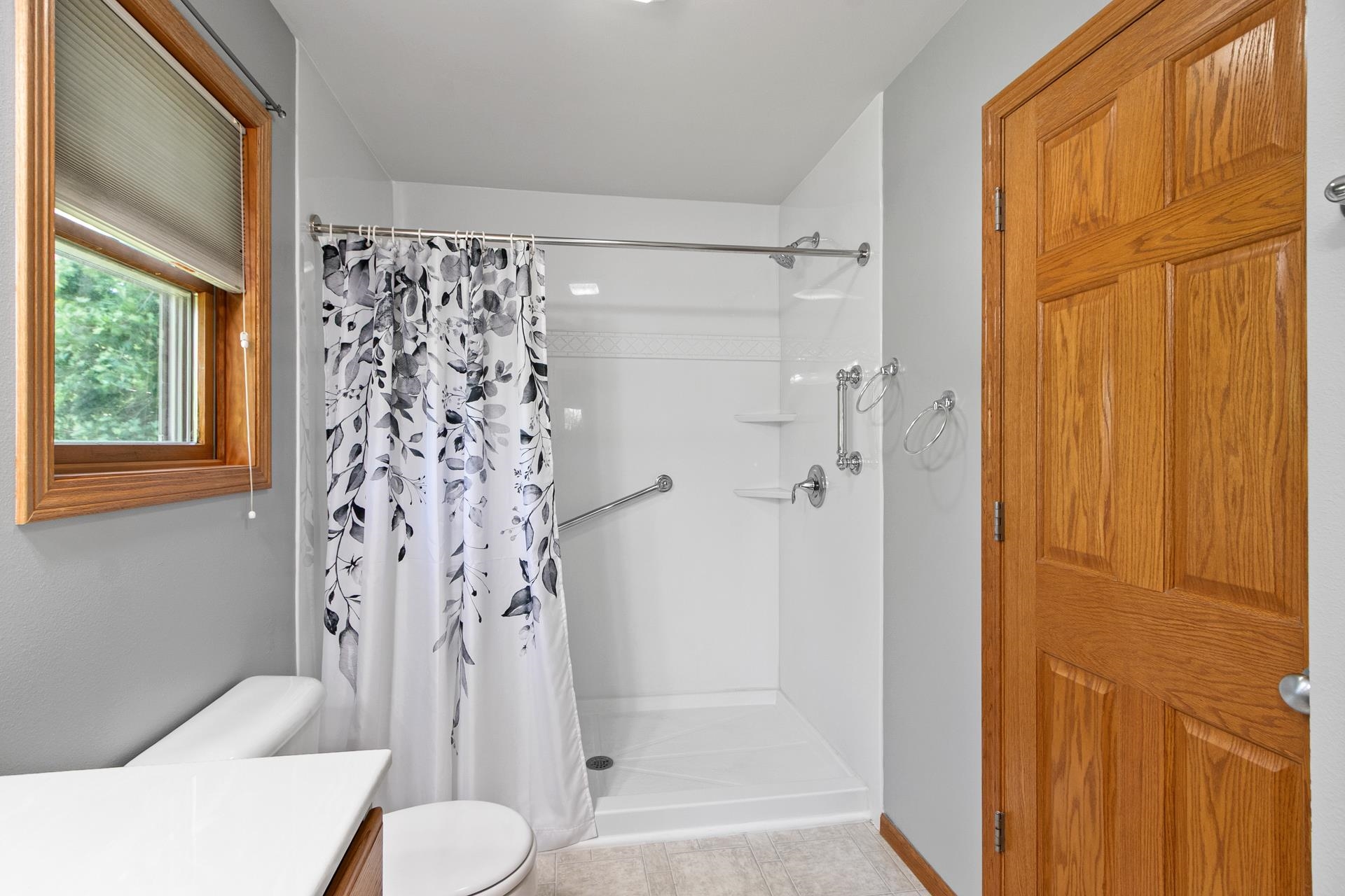 1601 Raspberry Lane