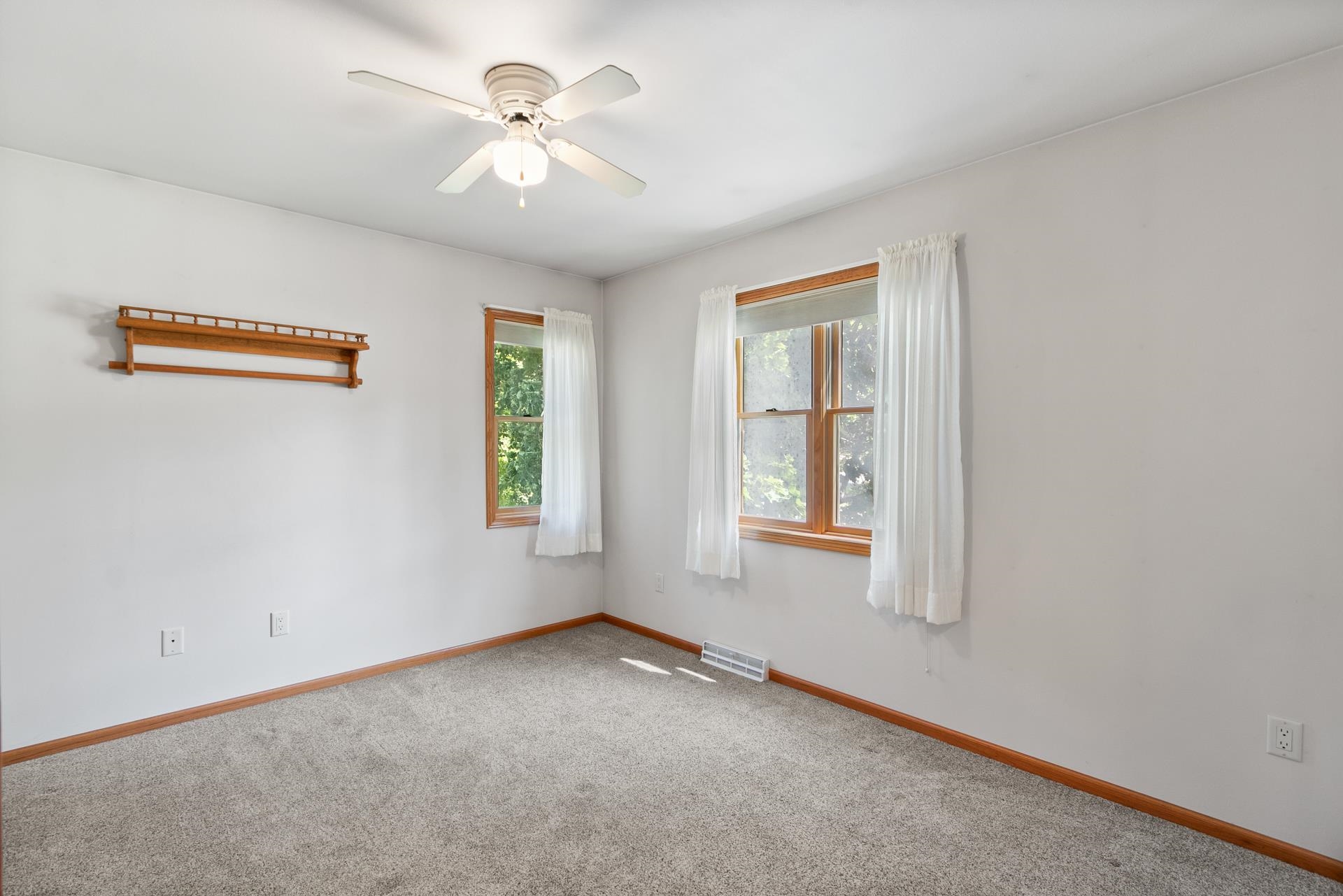 1601 Raspberry Lane