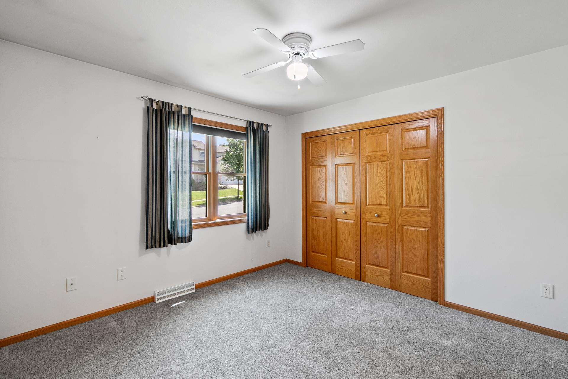1601 Raspberry Lane
