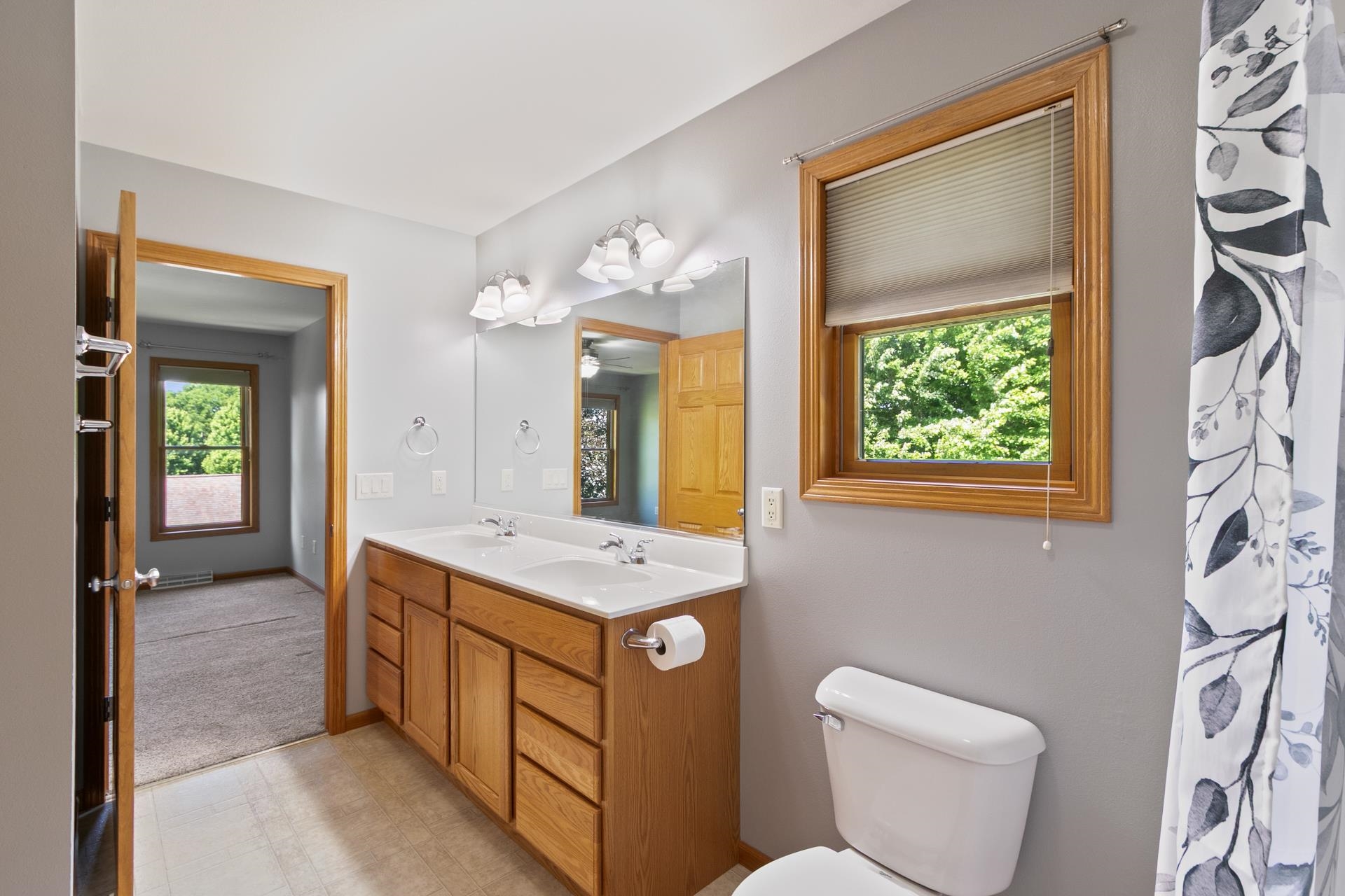 1601 Raspberry Lane