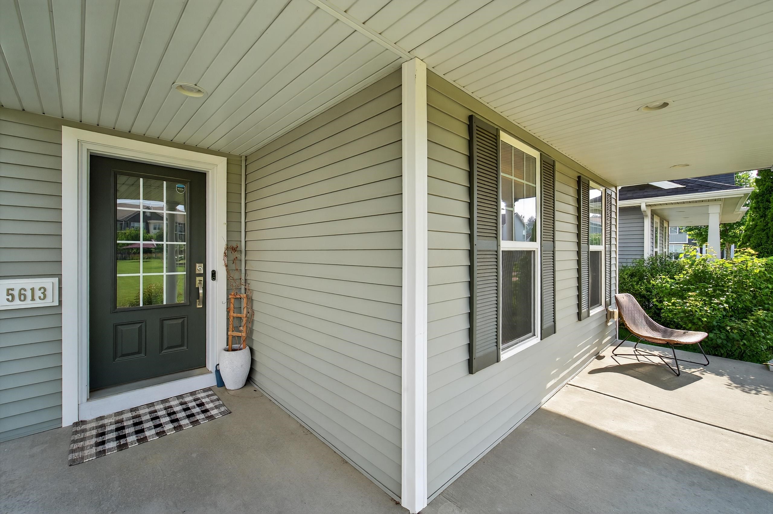 5613 Rustic Pebble Lane