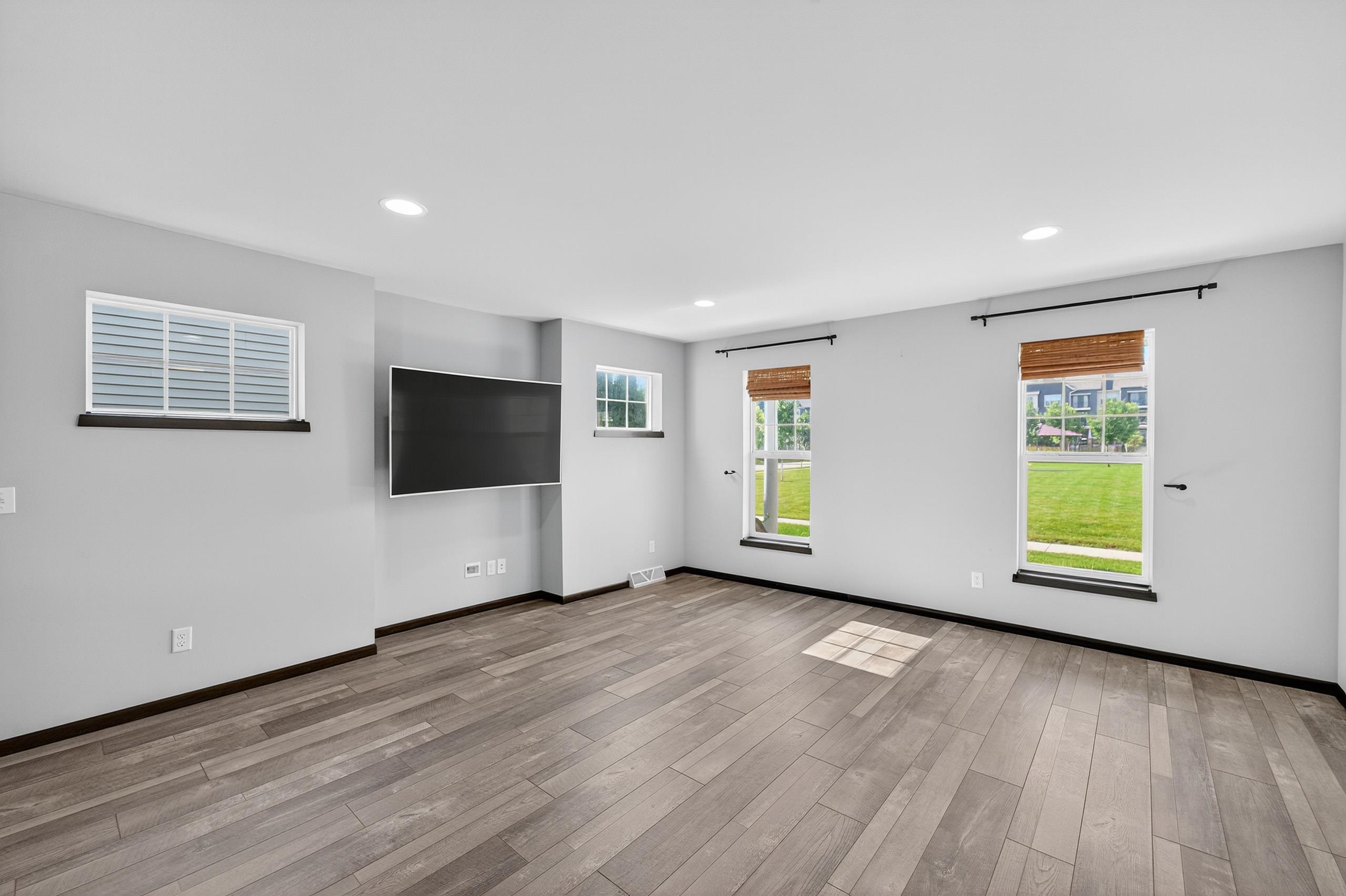 5613 Rustic Pebble Lane
