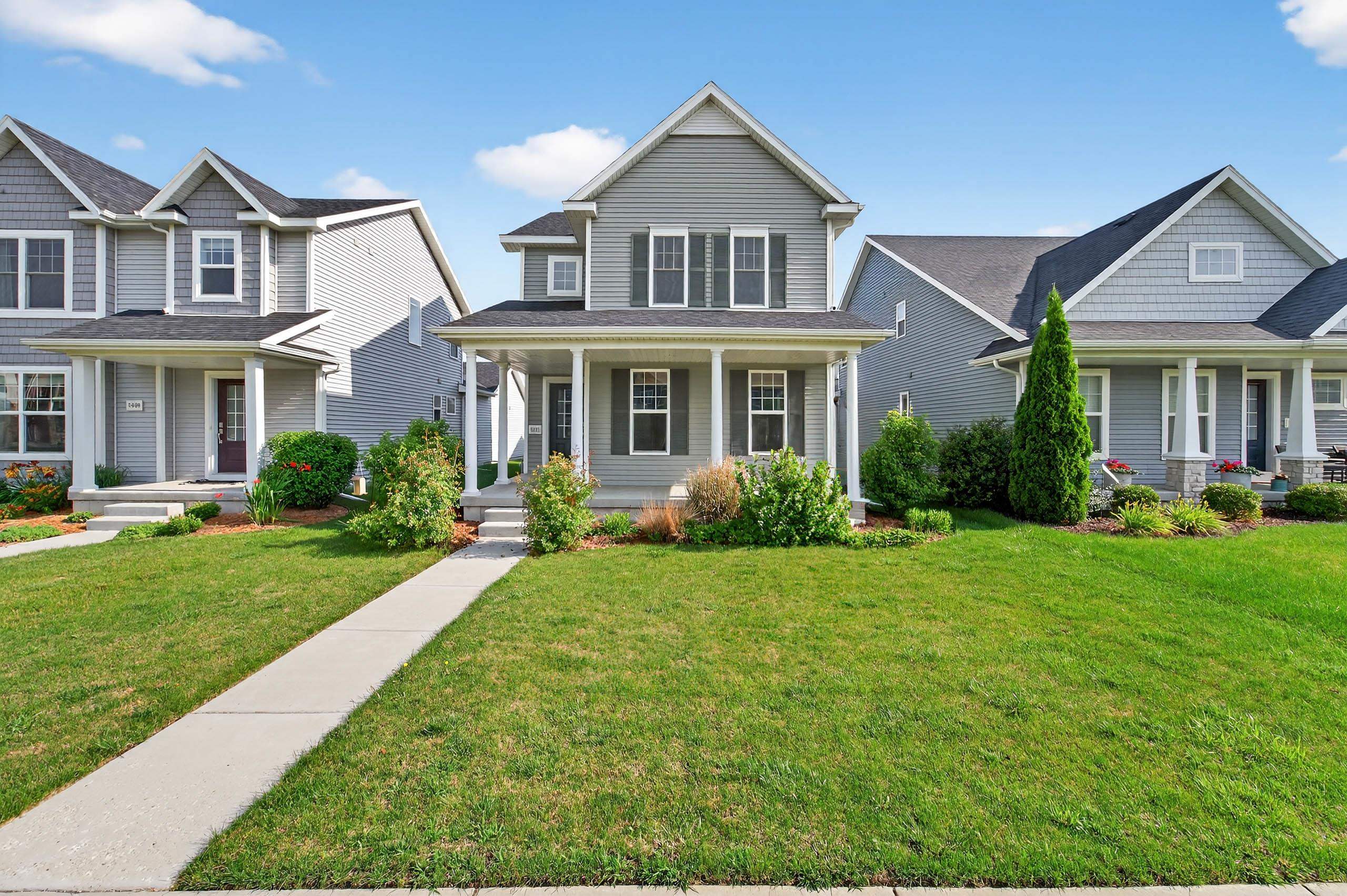5613 Rustic Pebble Lane