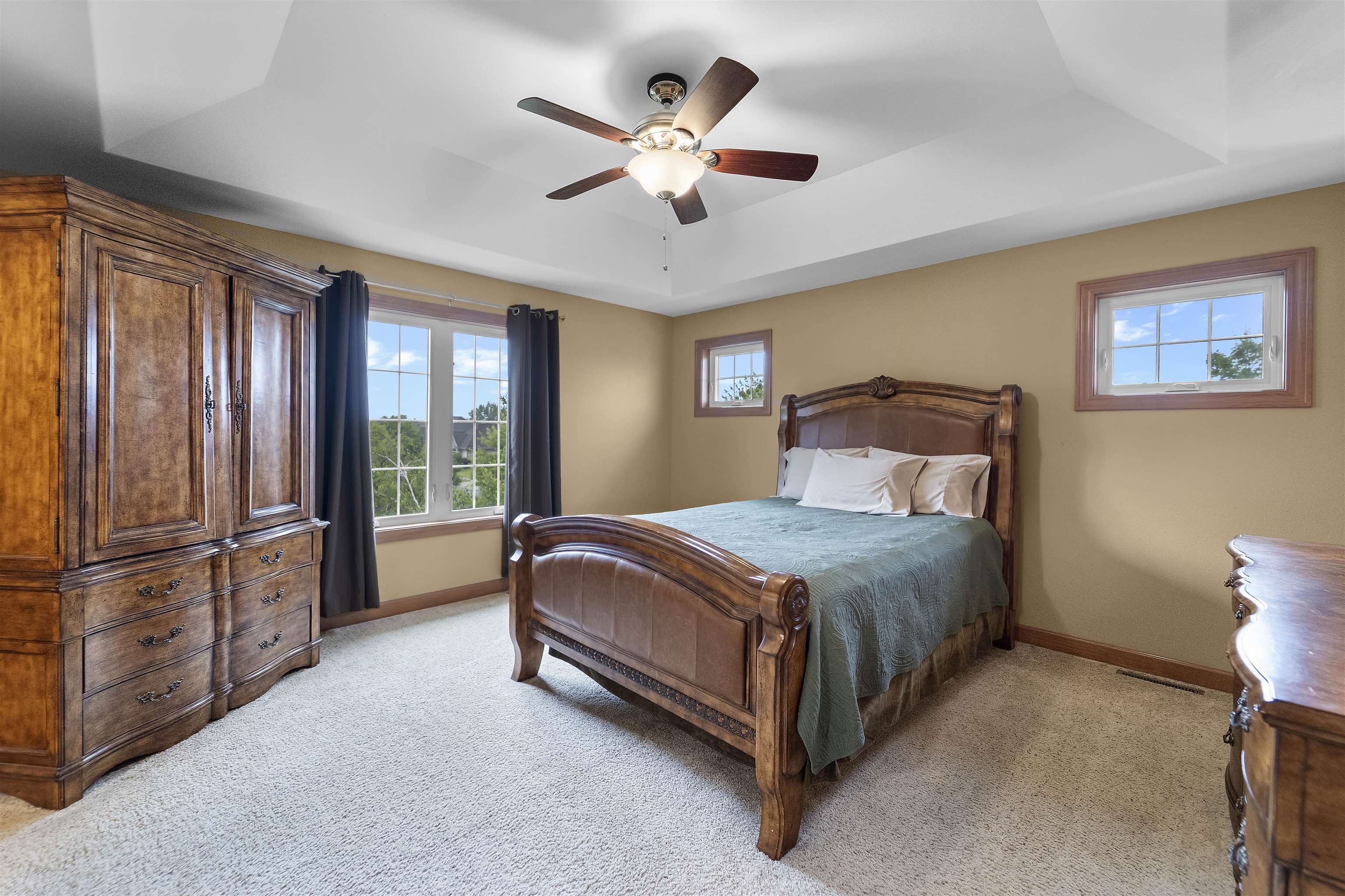1701 Dunwoody Lane