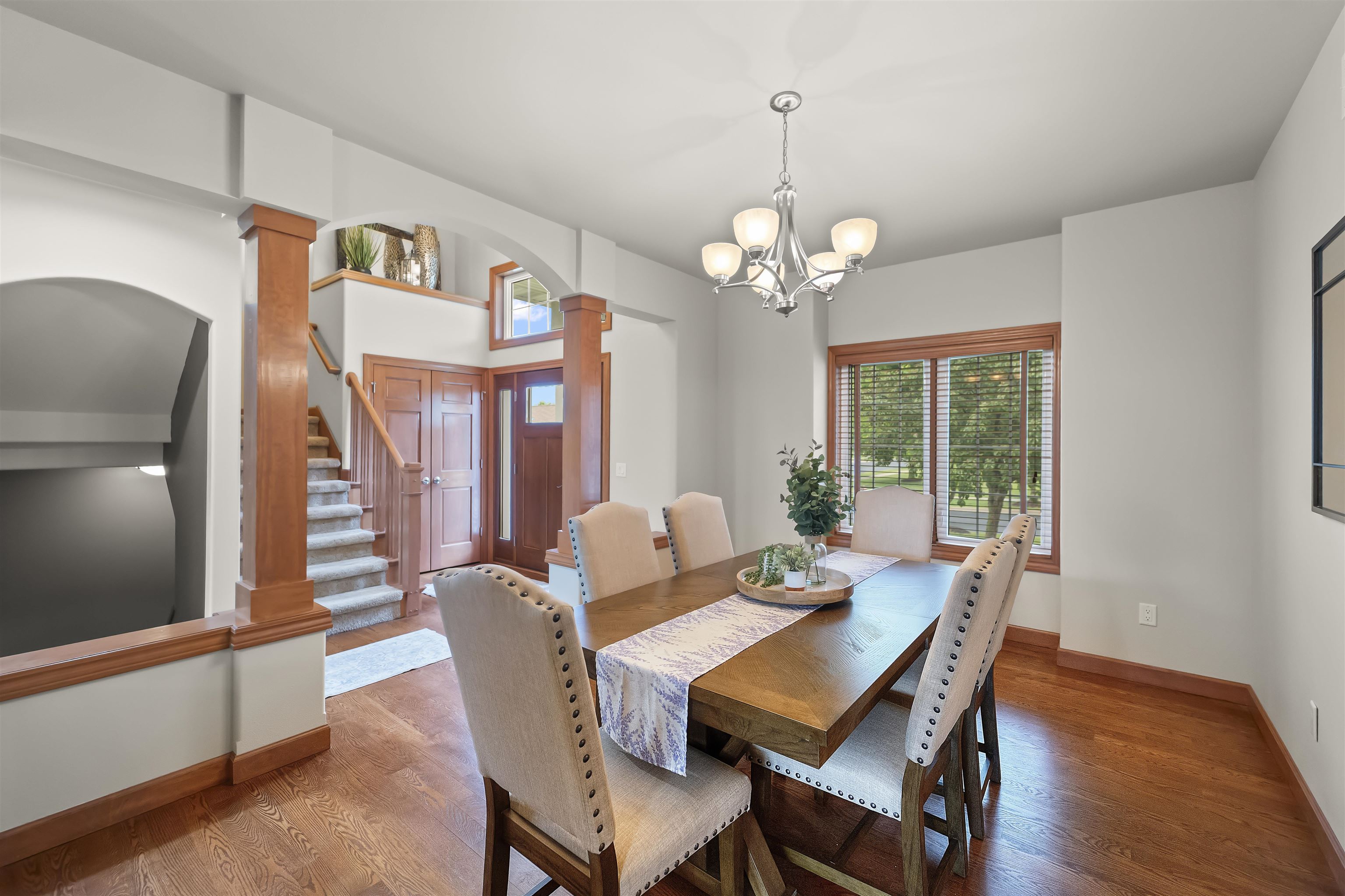 1701 Dunwoody Lane