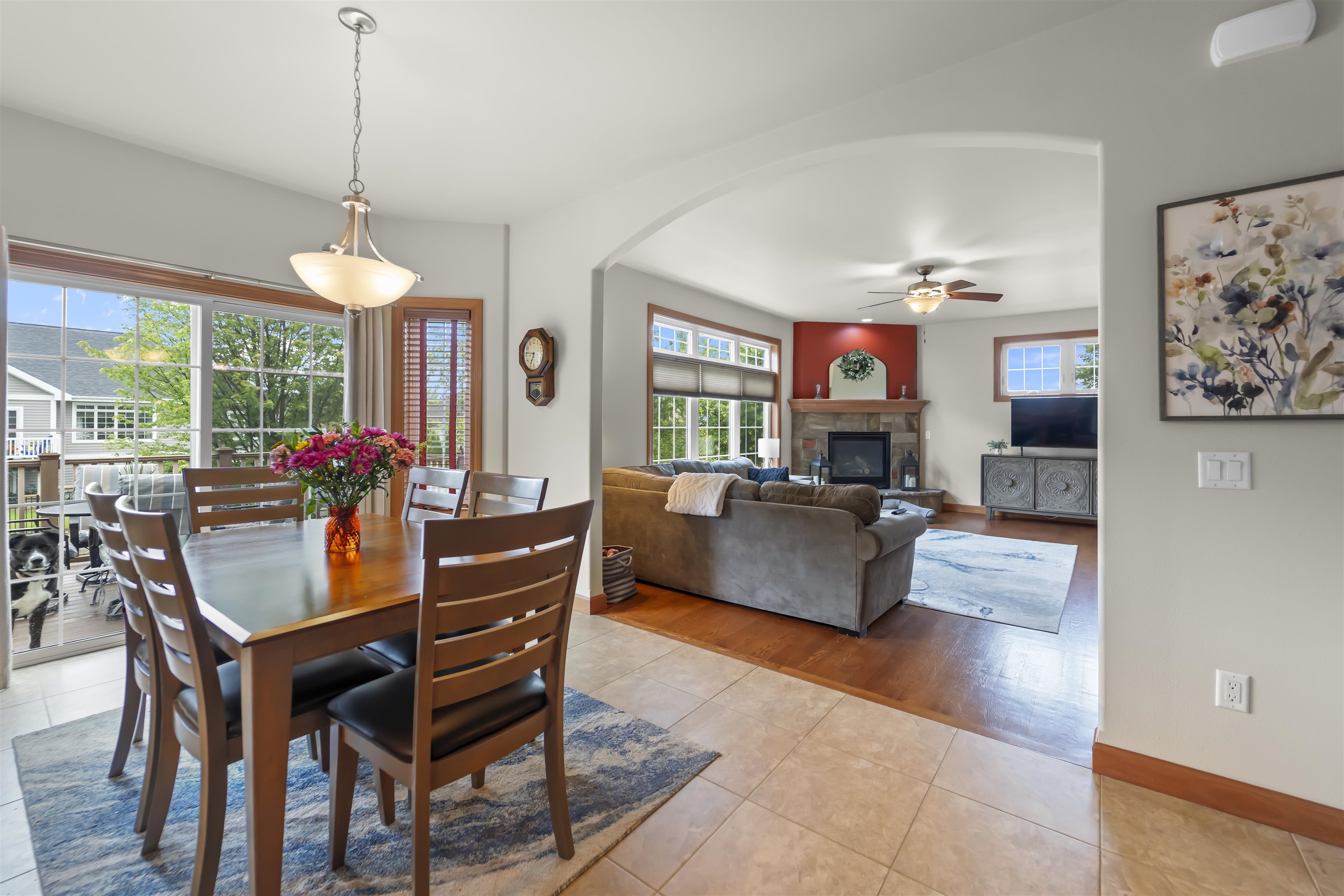 1701 Dunwoody Lane