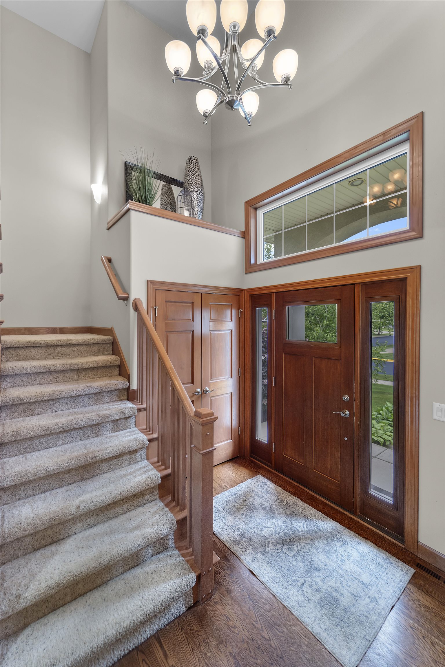 1701 Dunwoody Lane