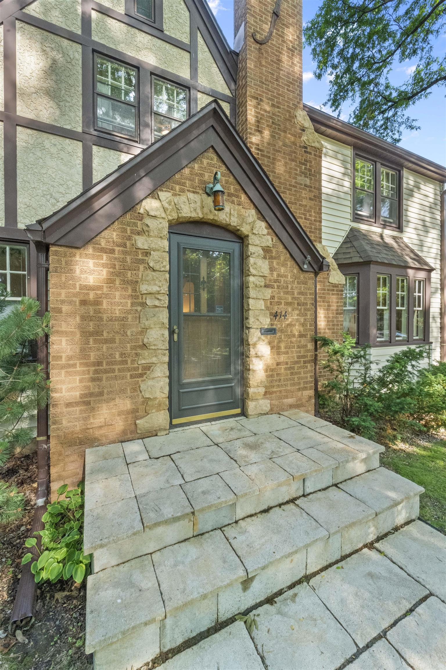 414 Virginia Terrace