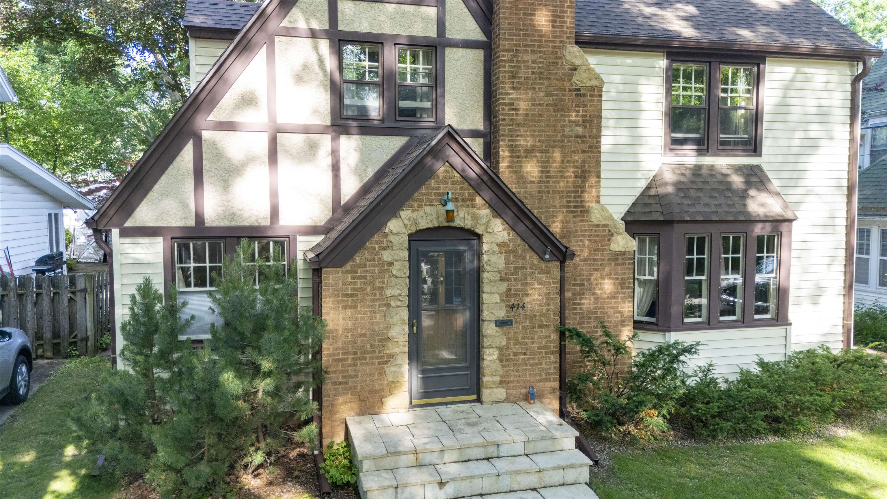 414 Virginia Terrace