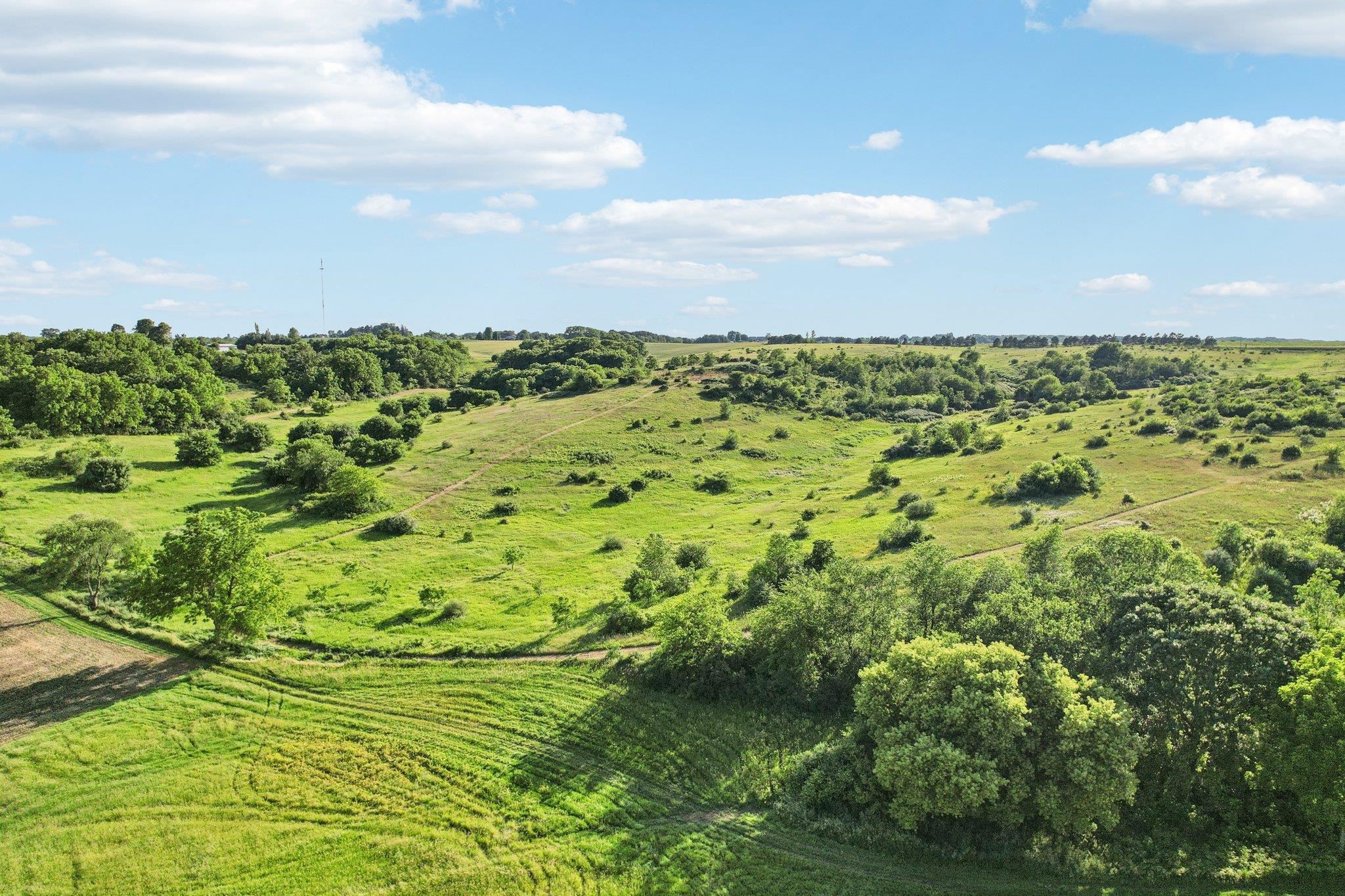 35 Ac Hustad Valley Road