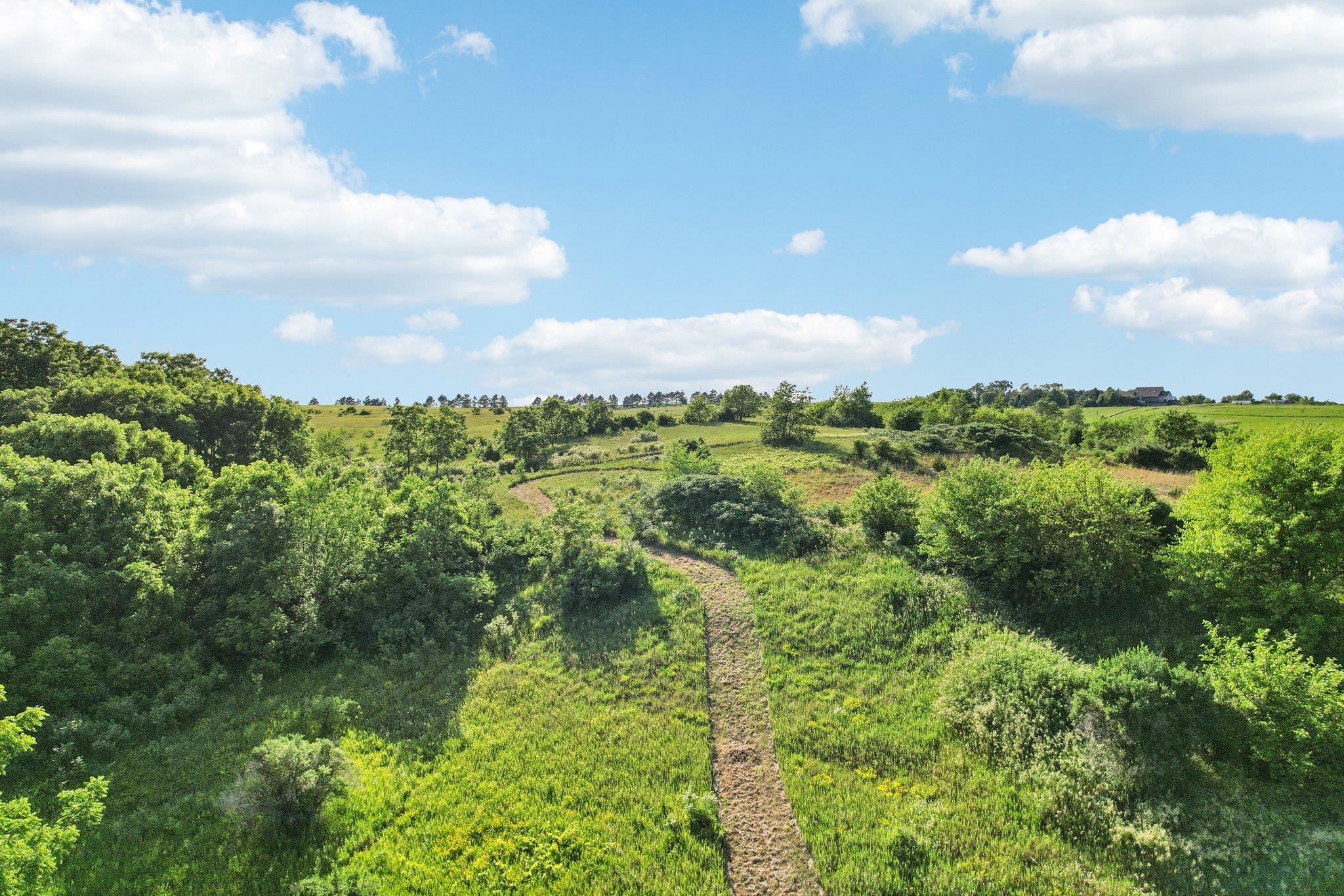 35 Ac Hustad Valley Road