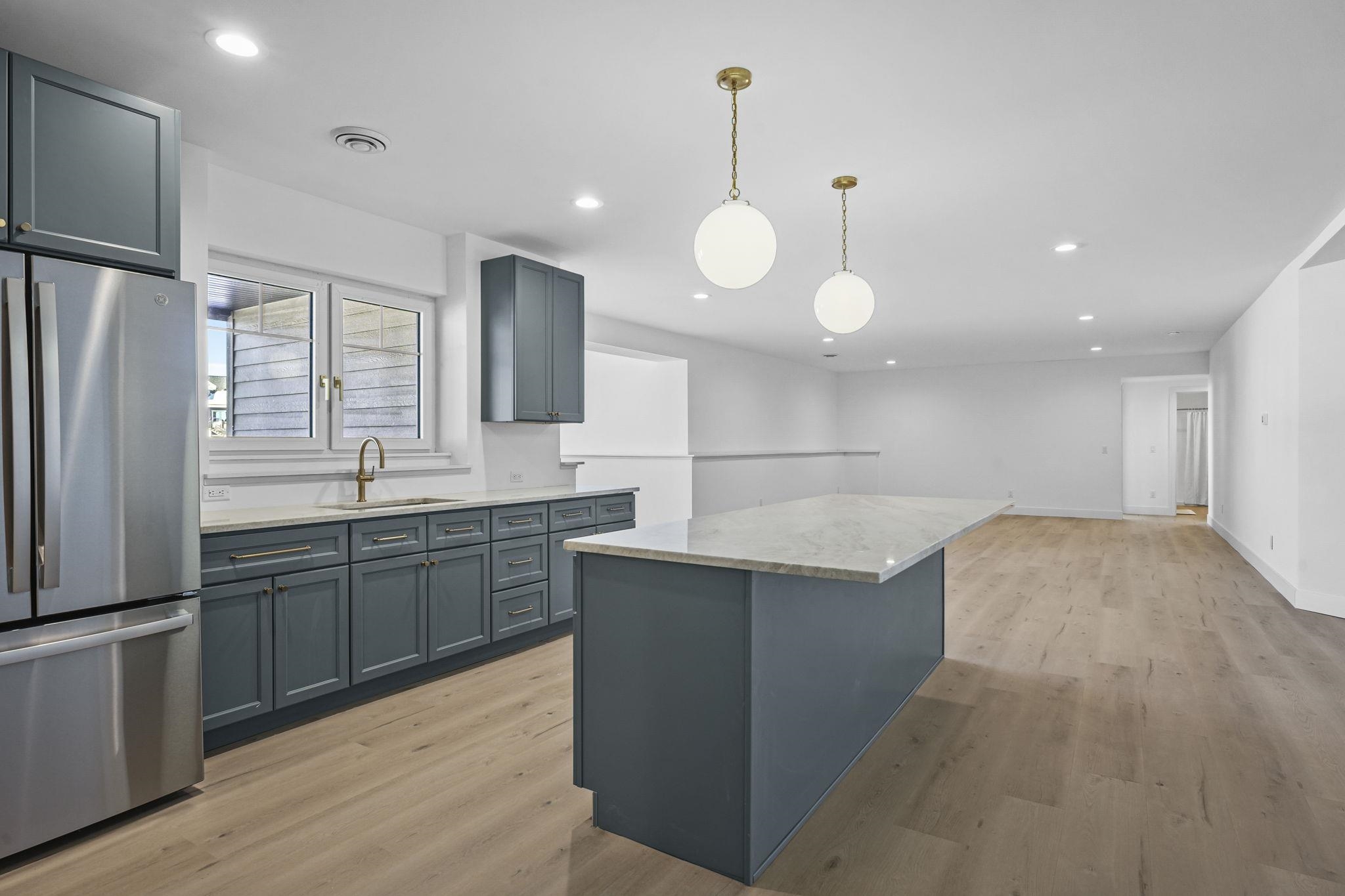 1611 Schreiner Lane
