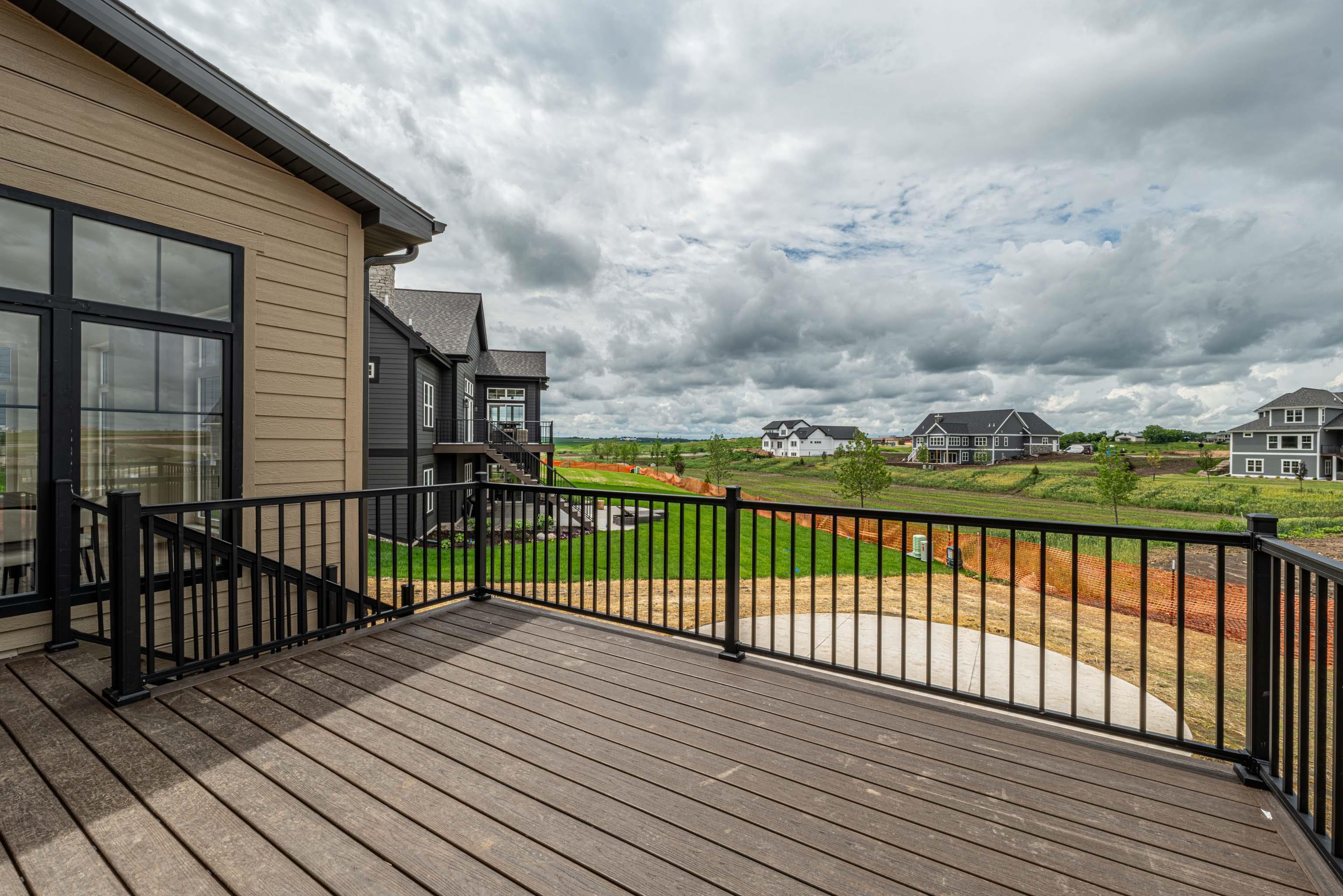 1611 Schreiner Lane
