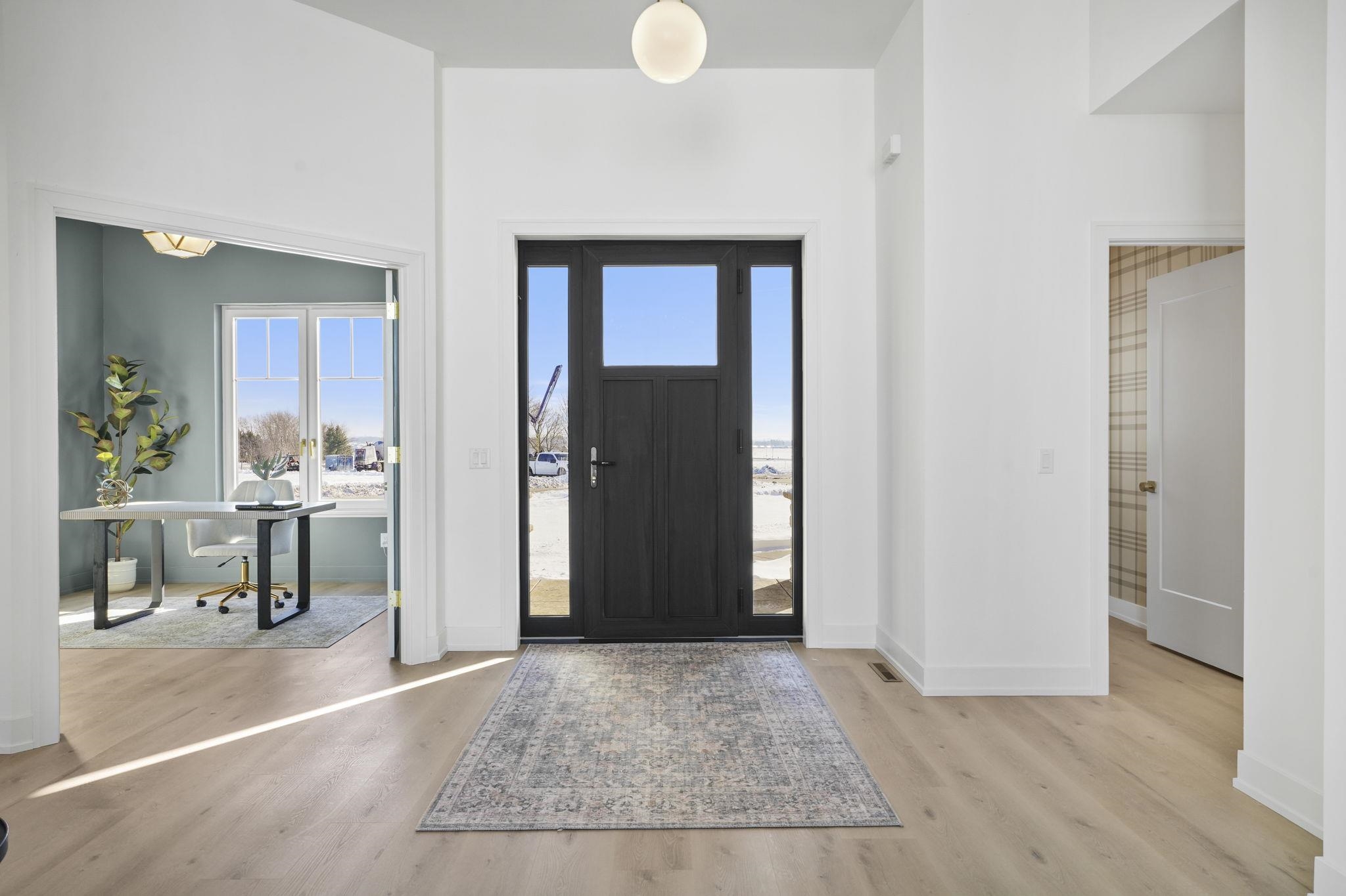 1611 Schreiner Lane