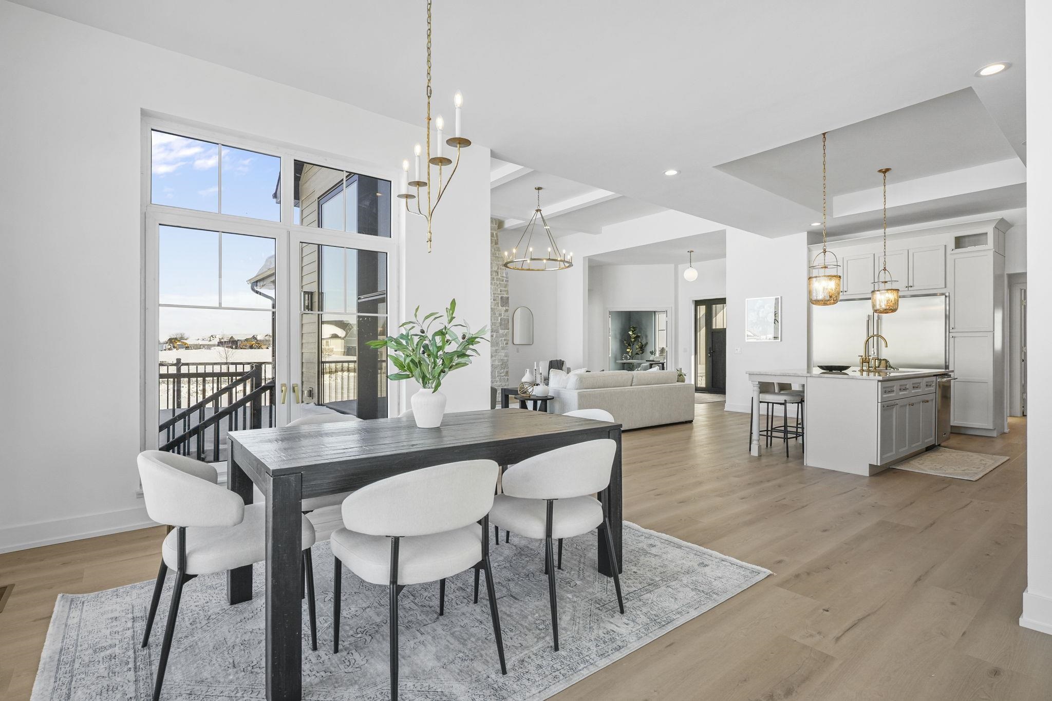 1611 Schreiner Lane