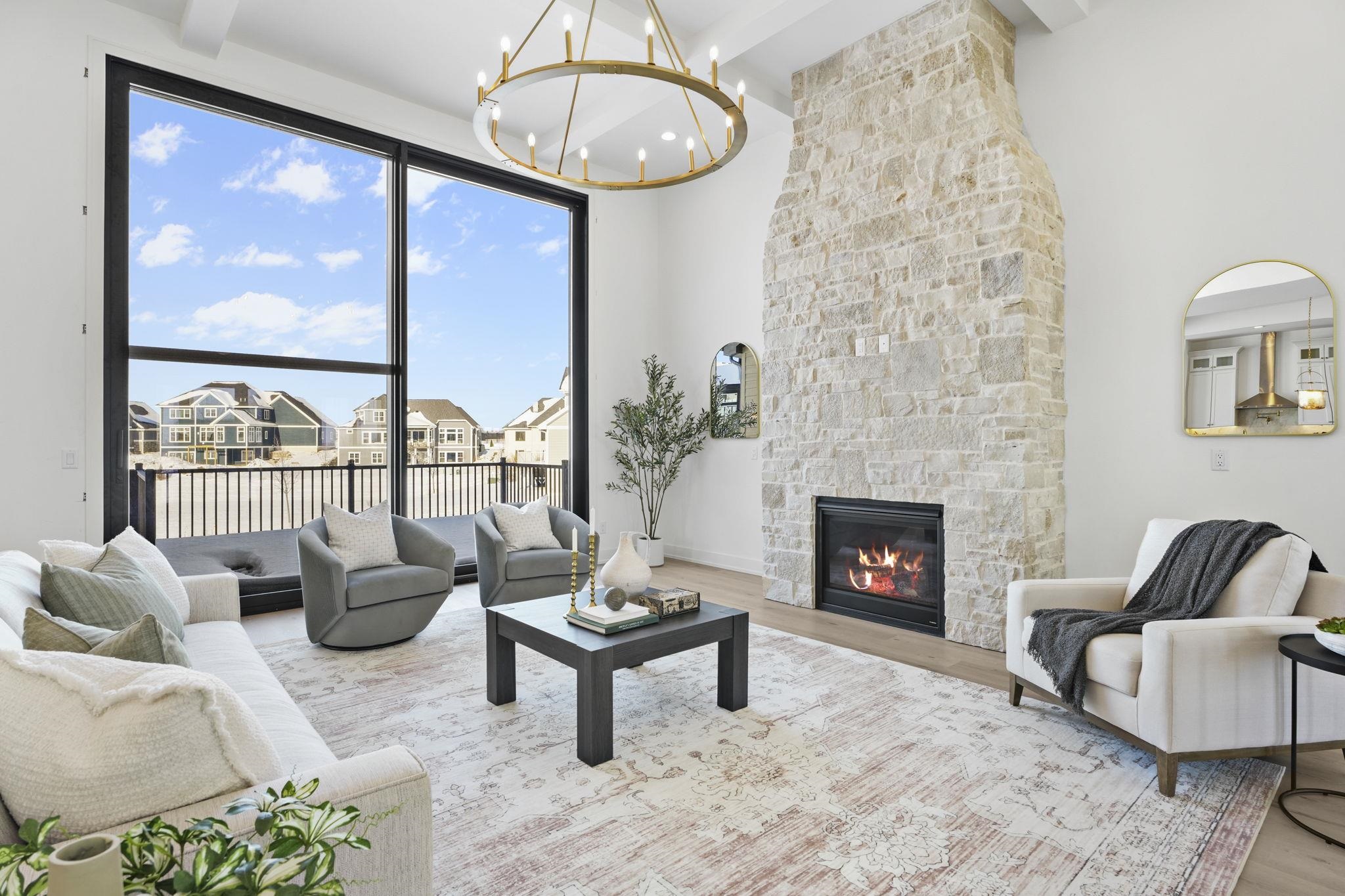 1611 Schreiner Lane