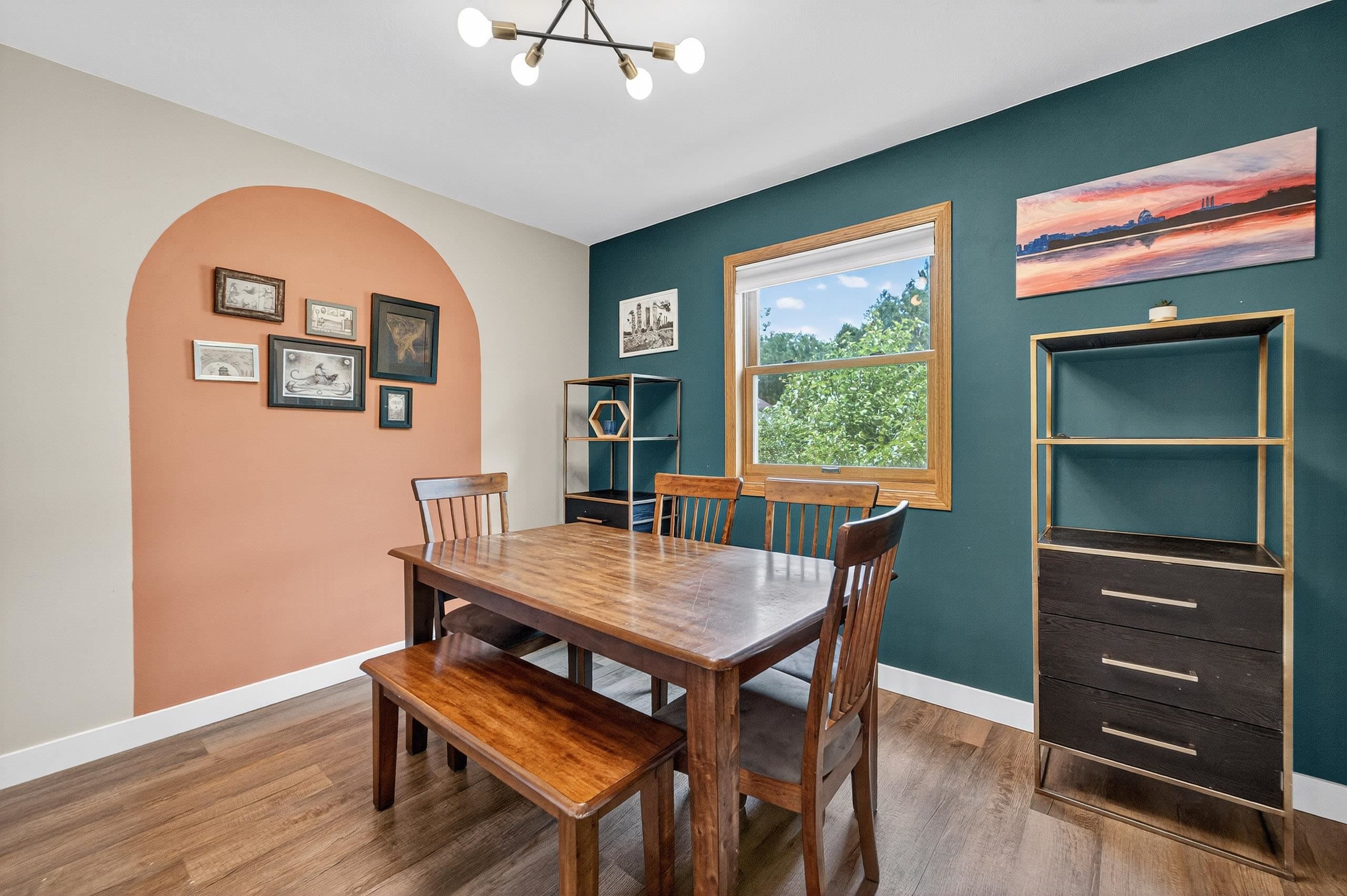 1122 N Westfield Road