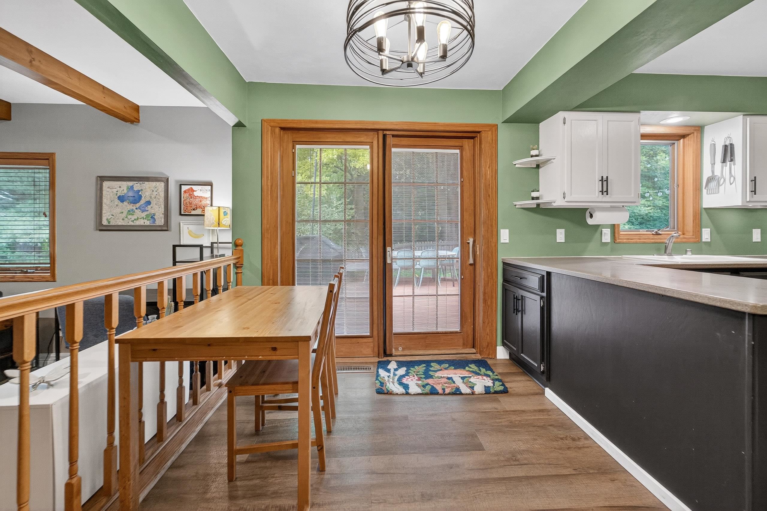 1122 N Westfield Road