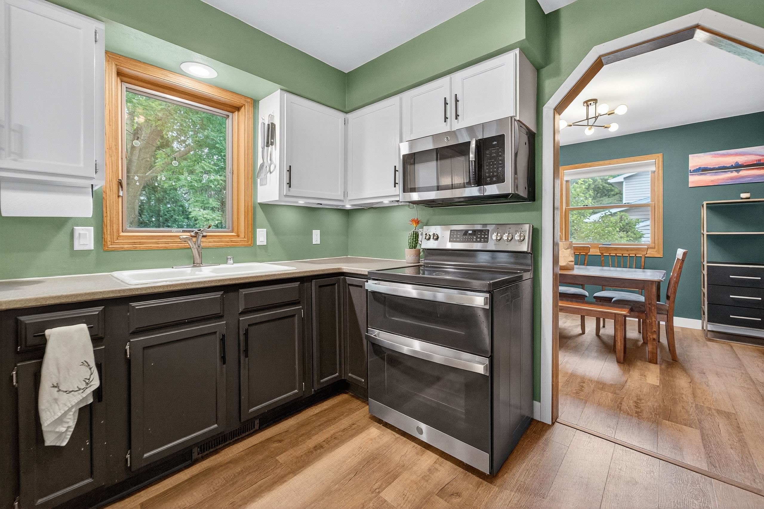 1122 N Westfield Road