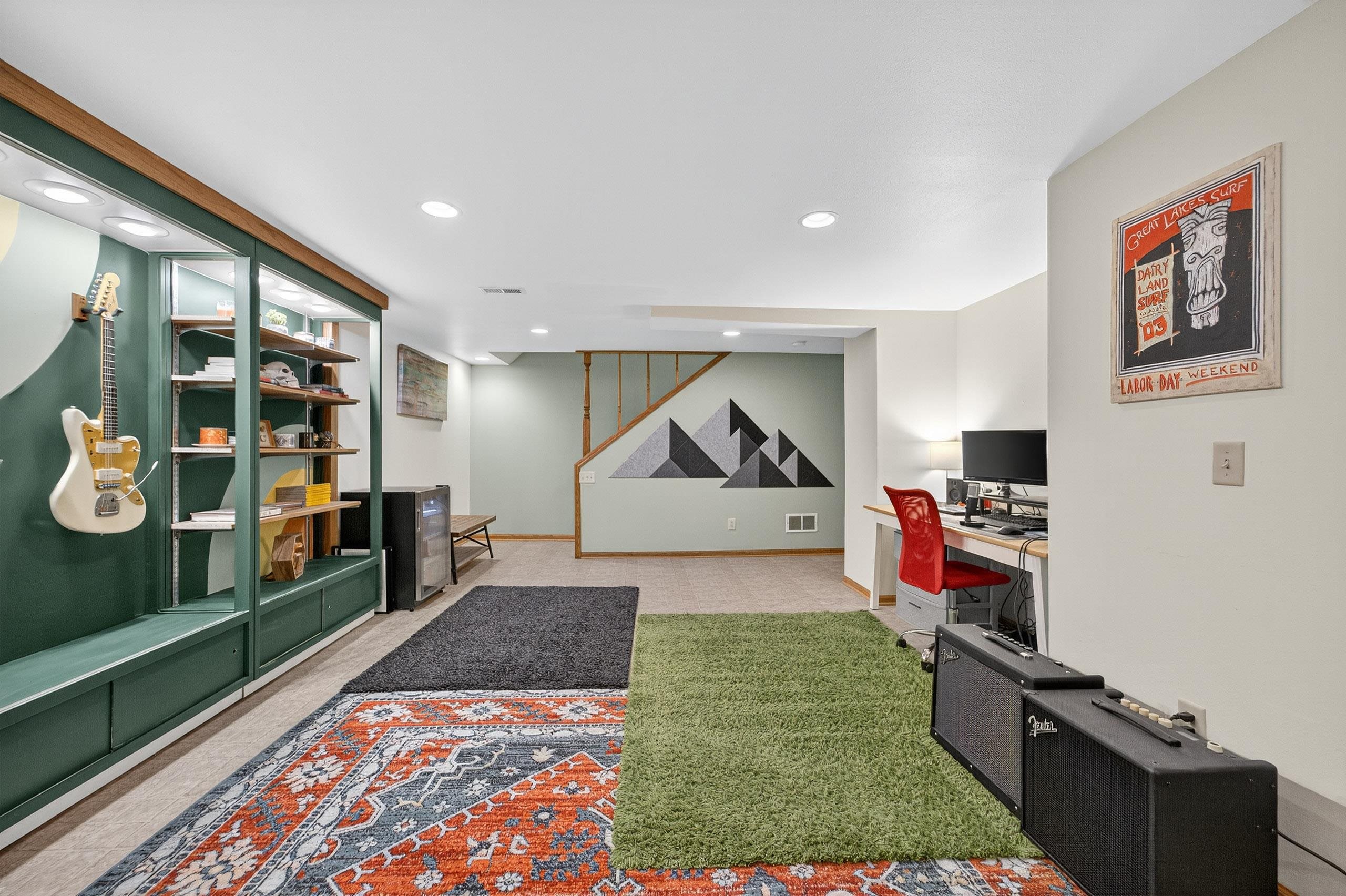 1122 N Westfield Road