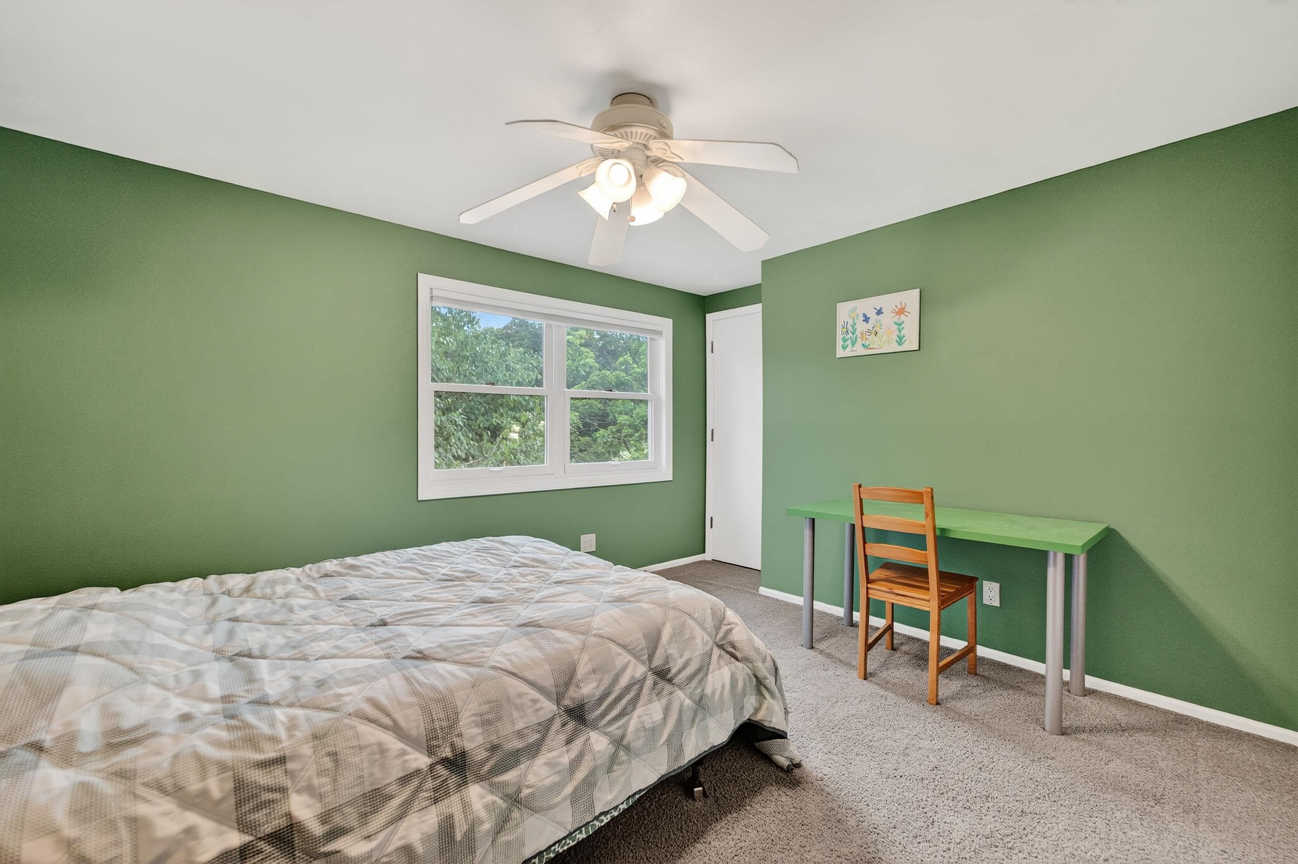 1122 N Westfield Road