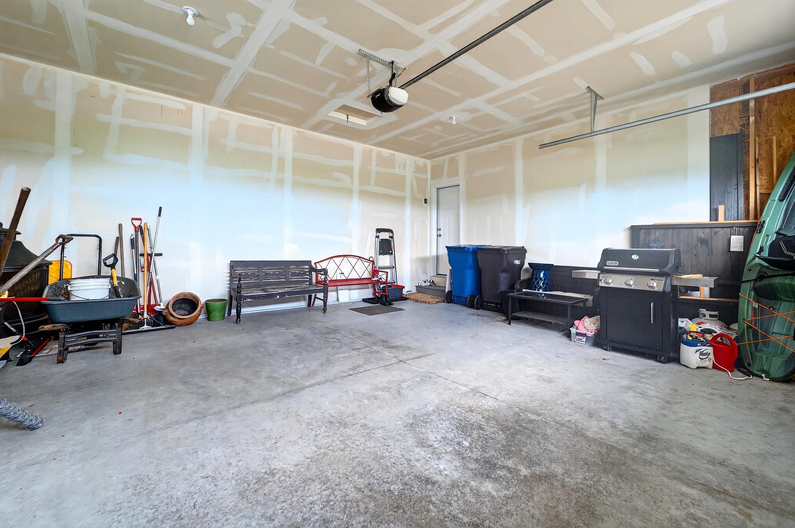 639 Bergamont Boulevard