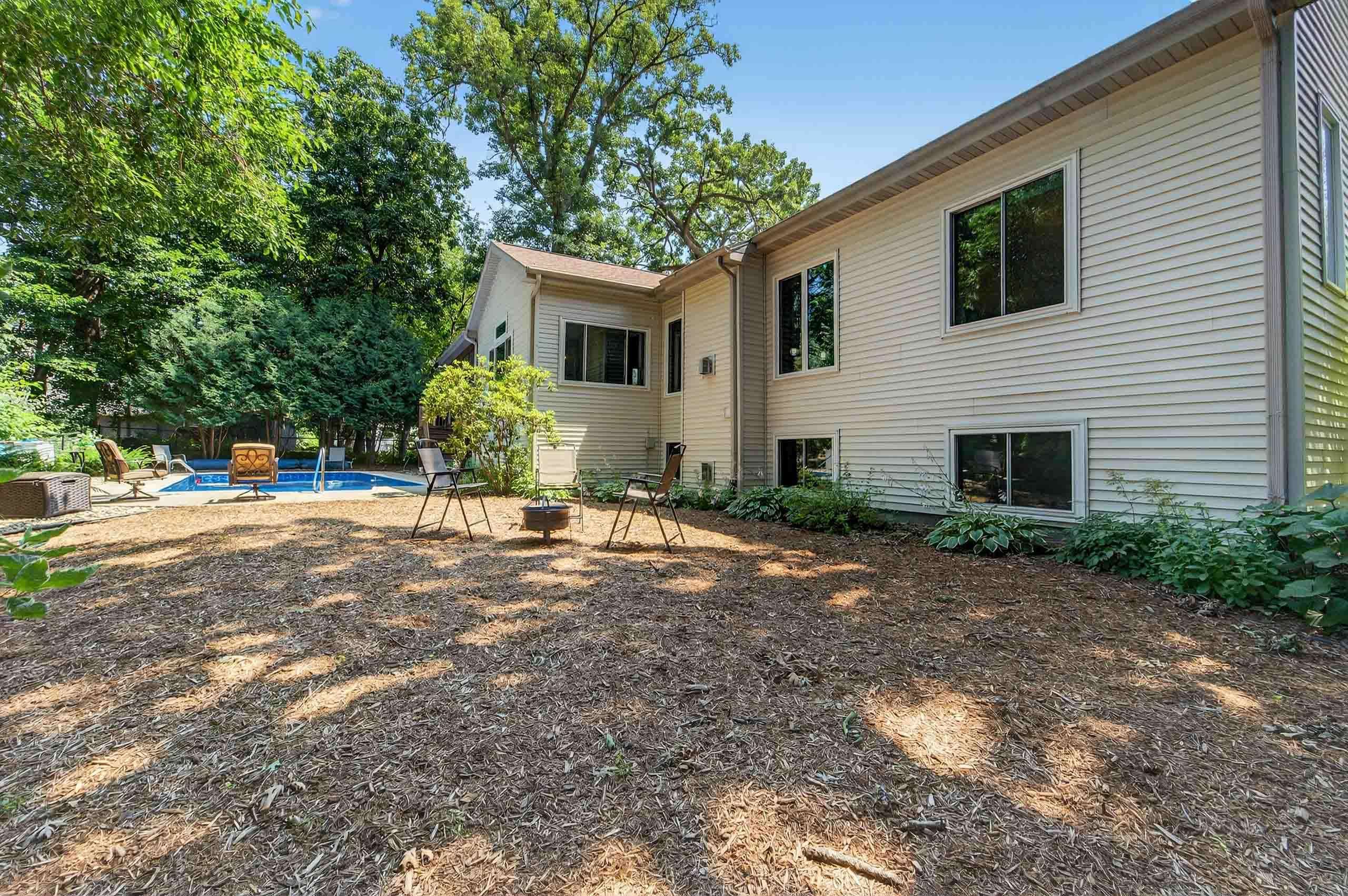909 Timber Ridge Drive