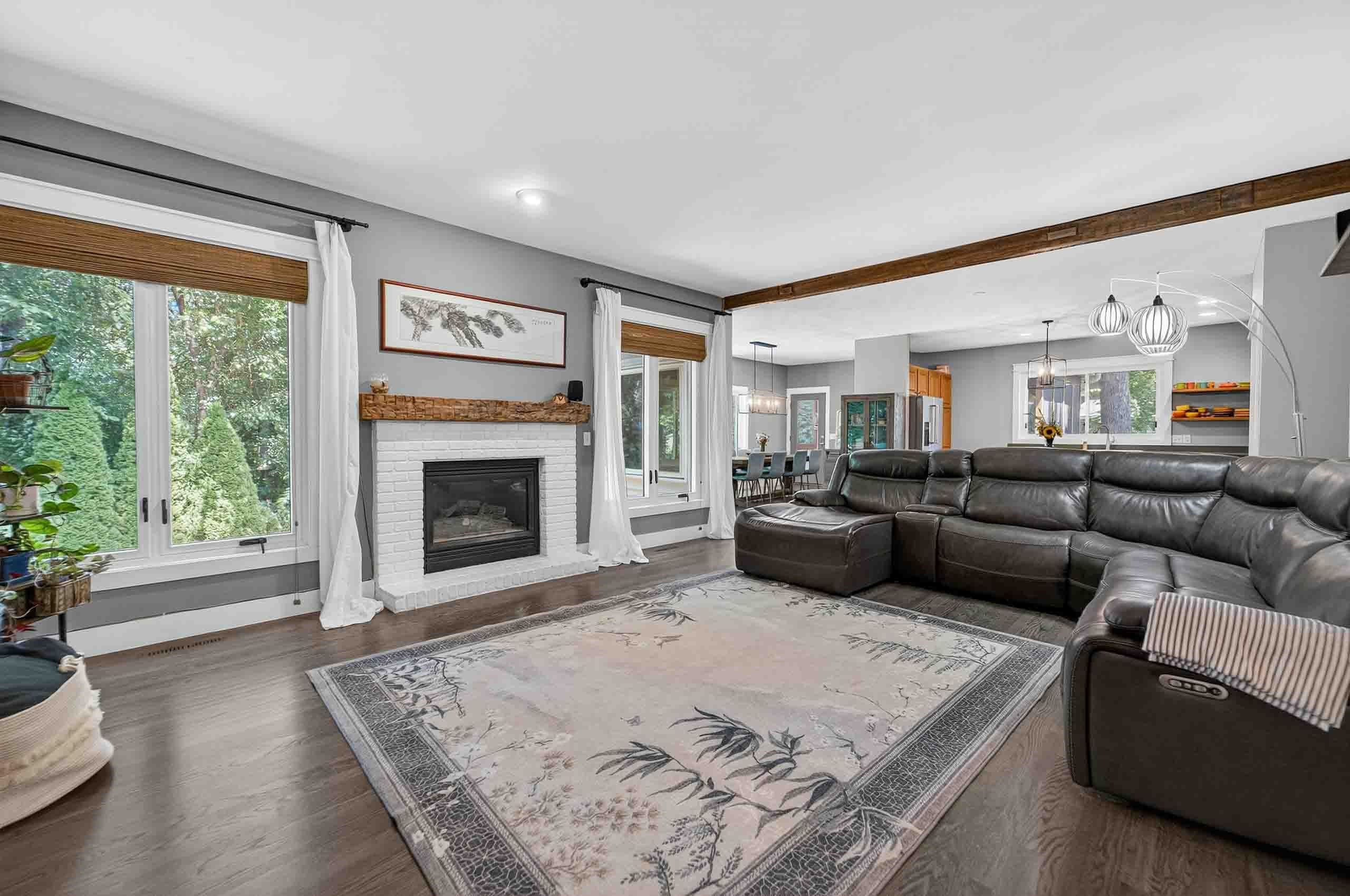 909 Timber Ridge Drive