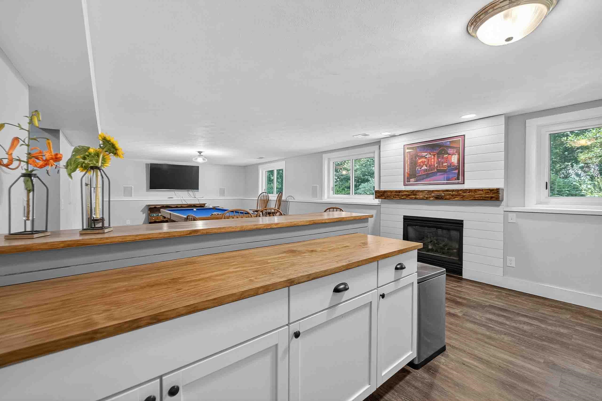 909 Timber Ridge Drive