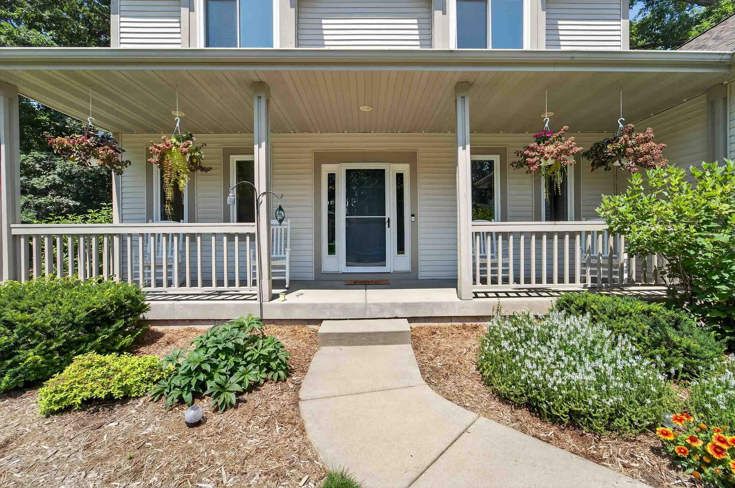 909 Timber Ridge Drive