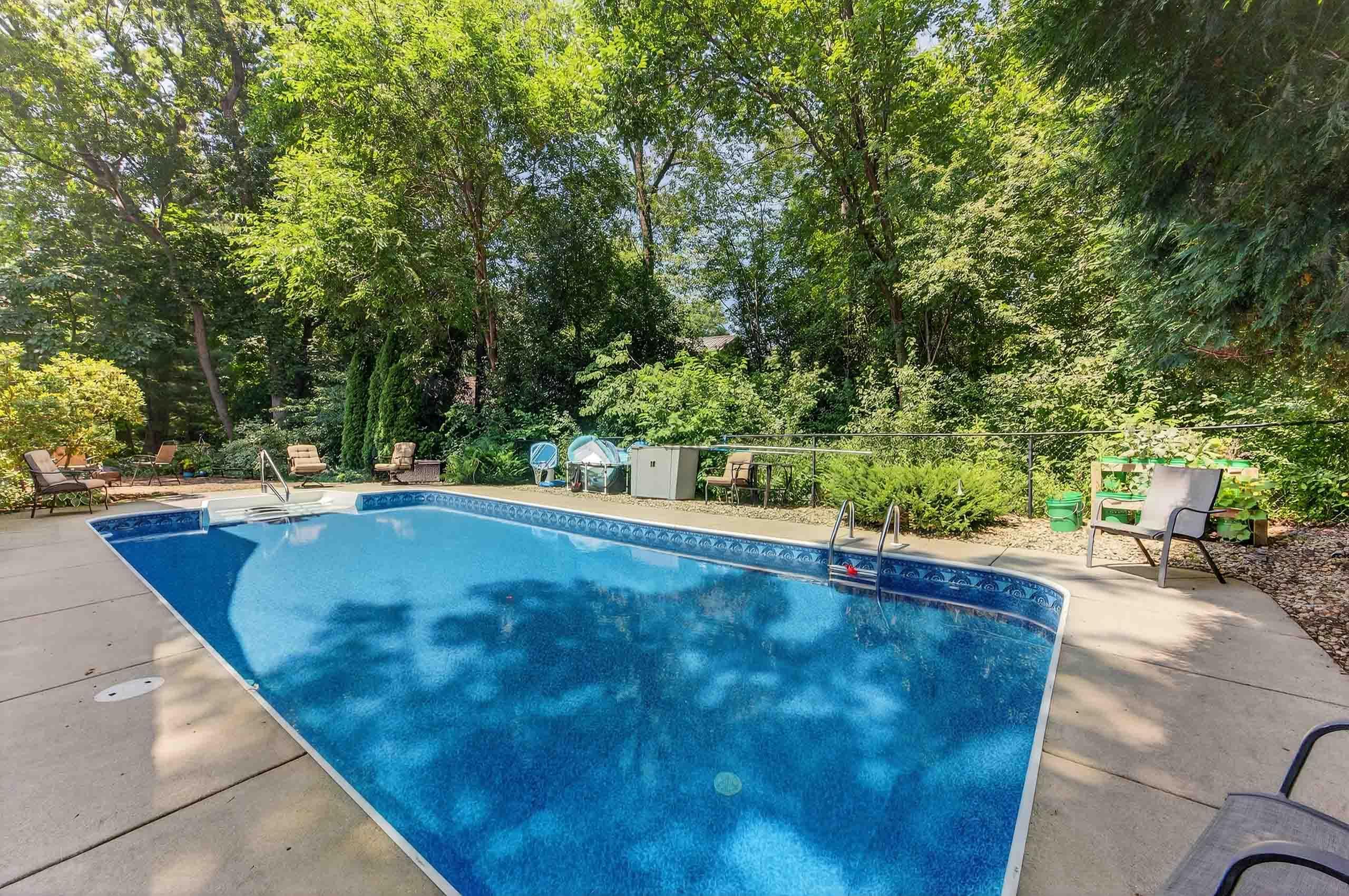 909 Timber Ridge Drive
