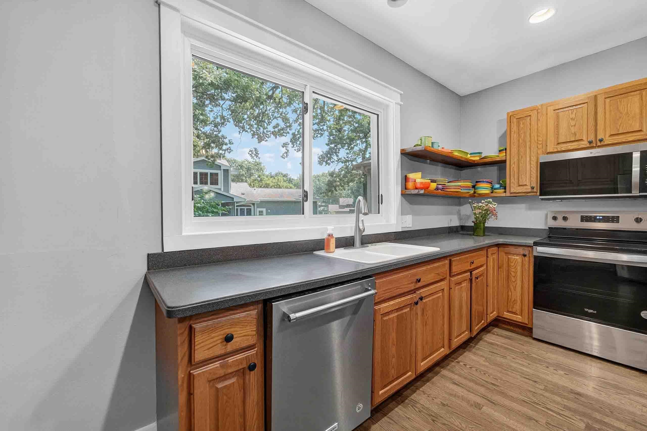 909 Timber Ridge Drive