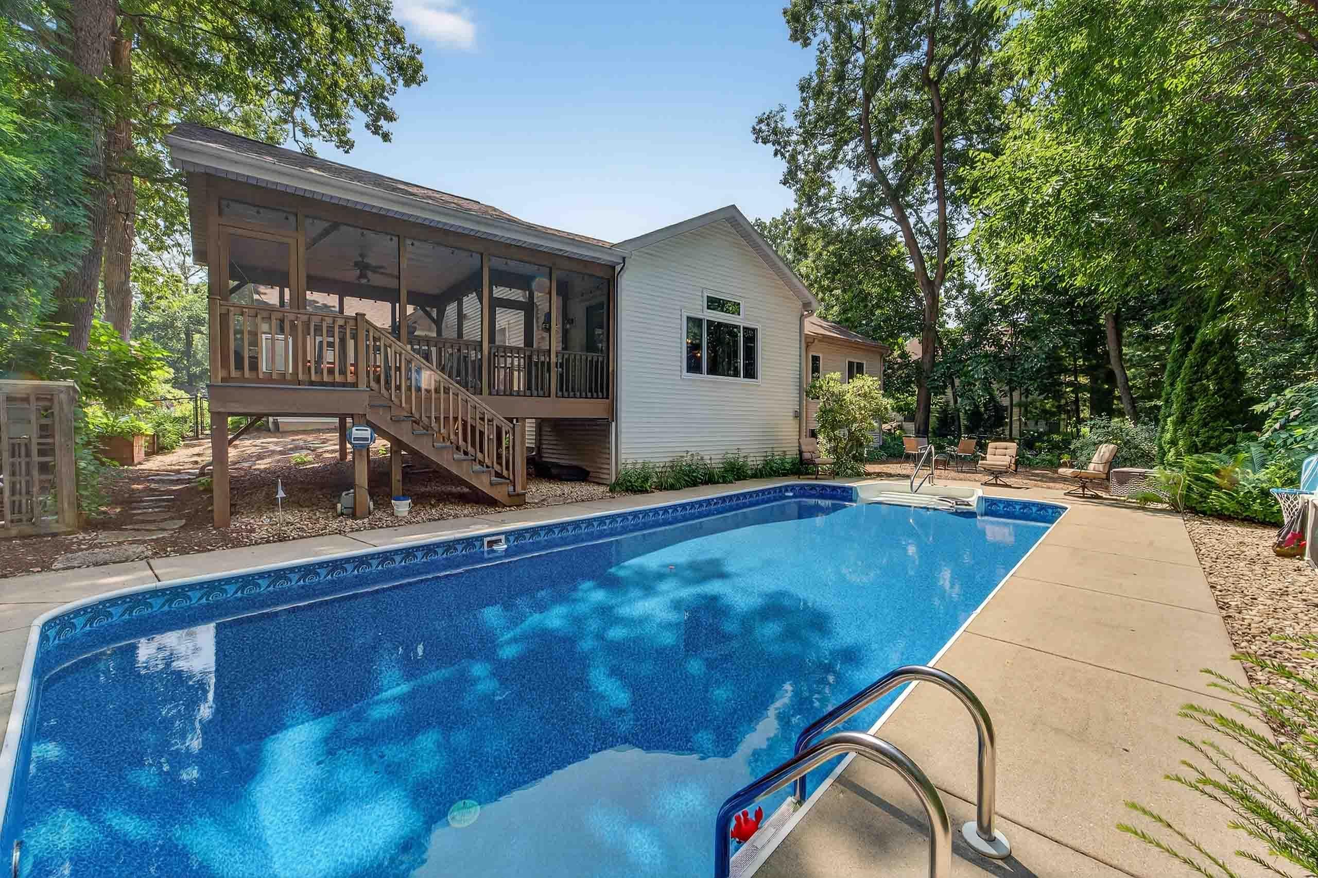 909 Timber Ridge Drive