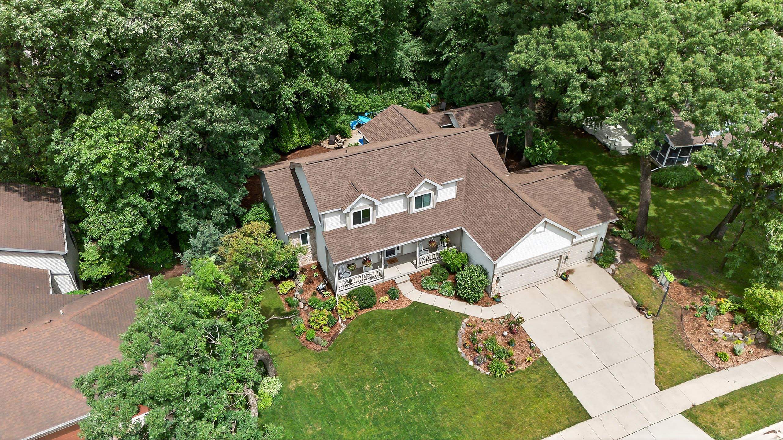 909 Timber Ridge Drive