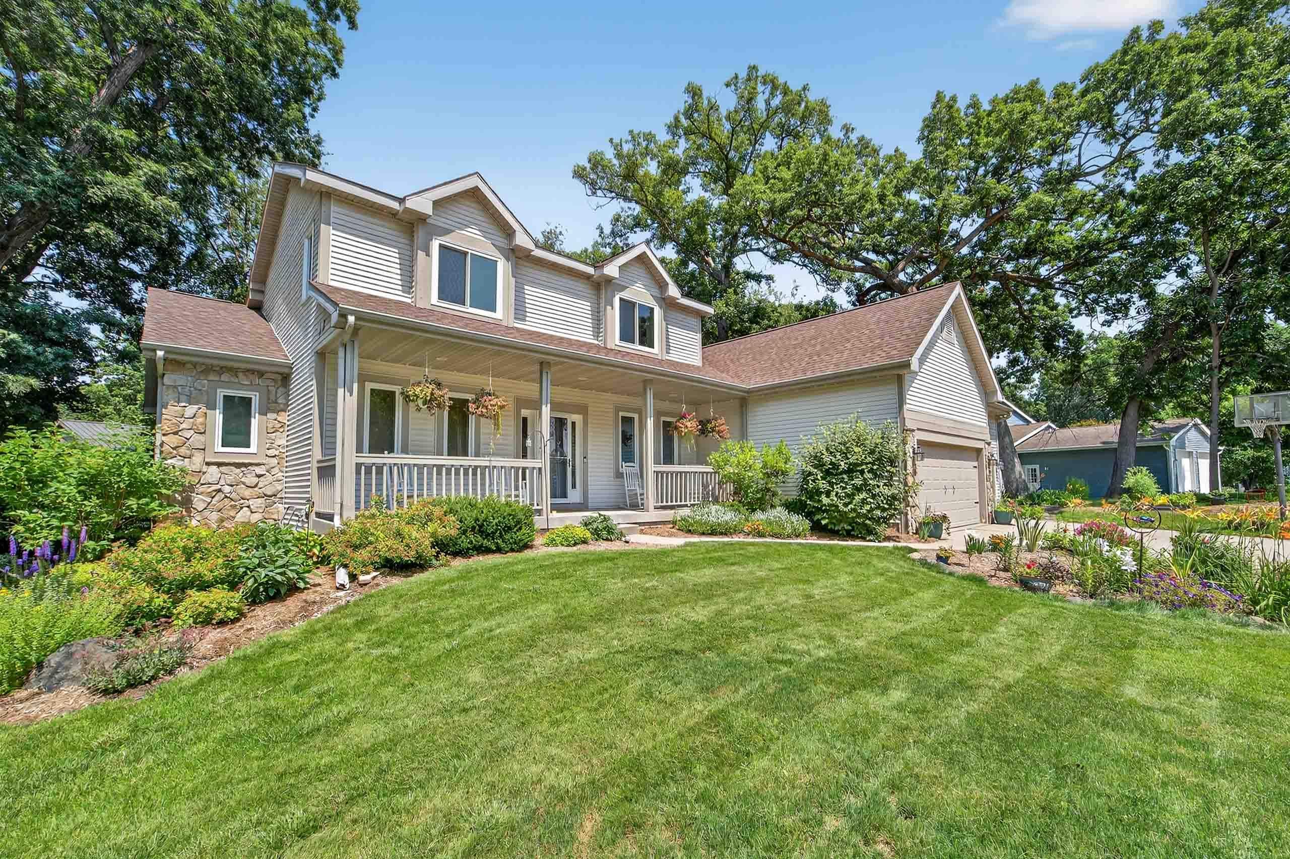 909 Timber Ridge Drive