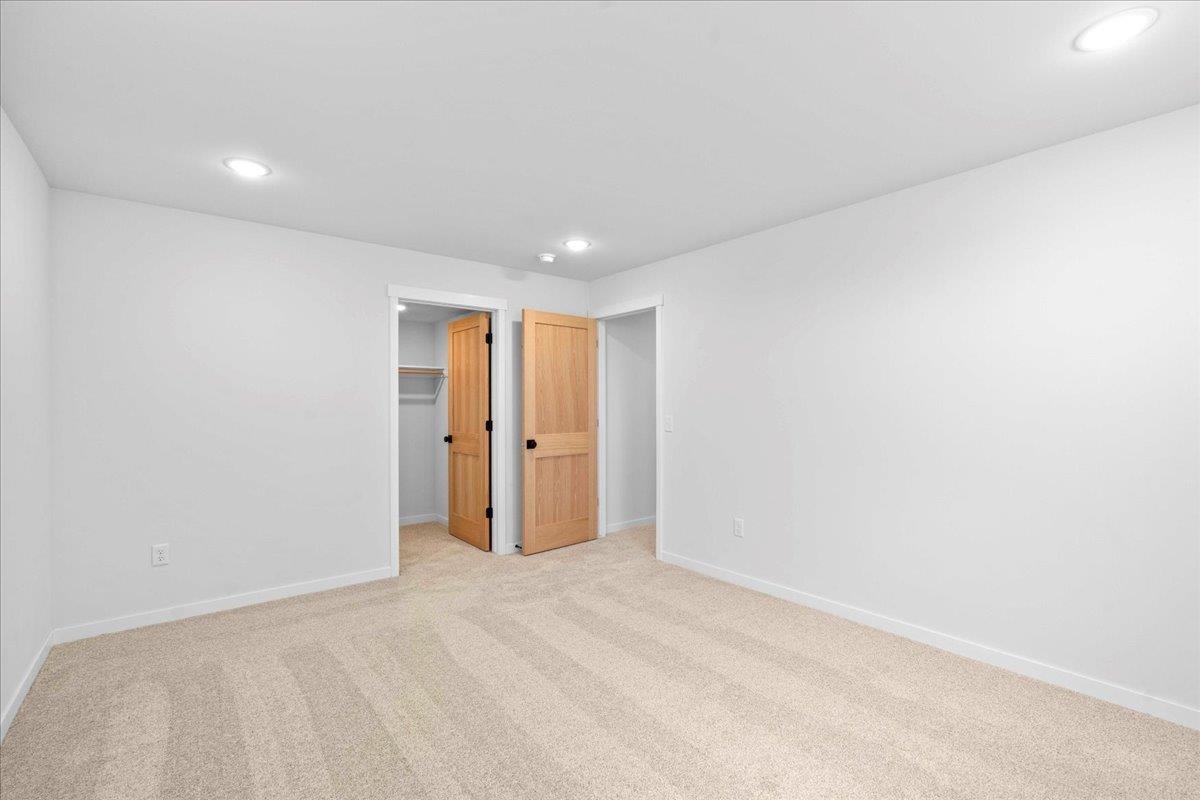 129 Douglas Drive